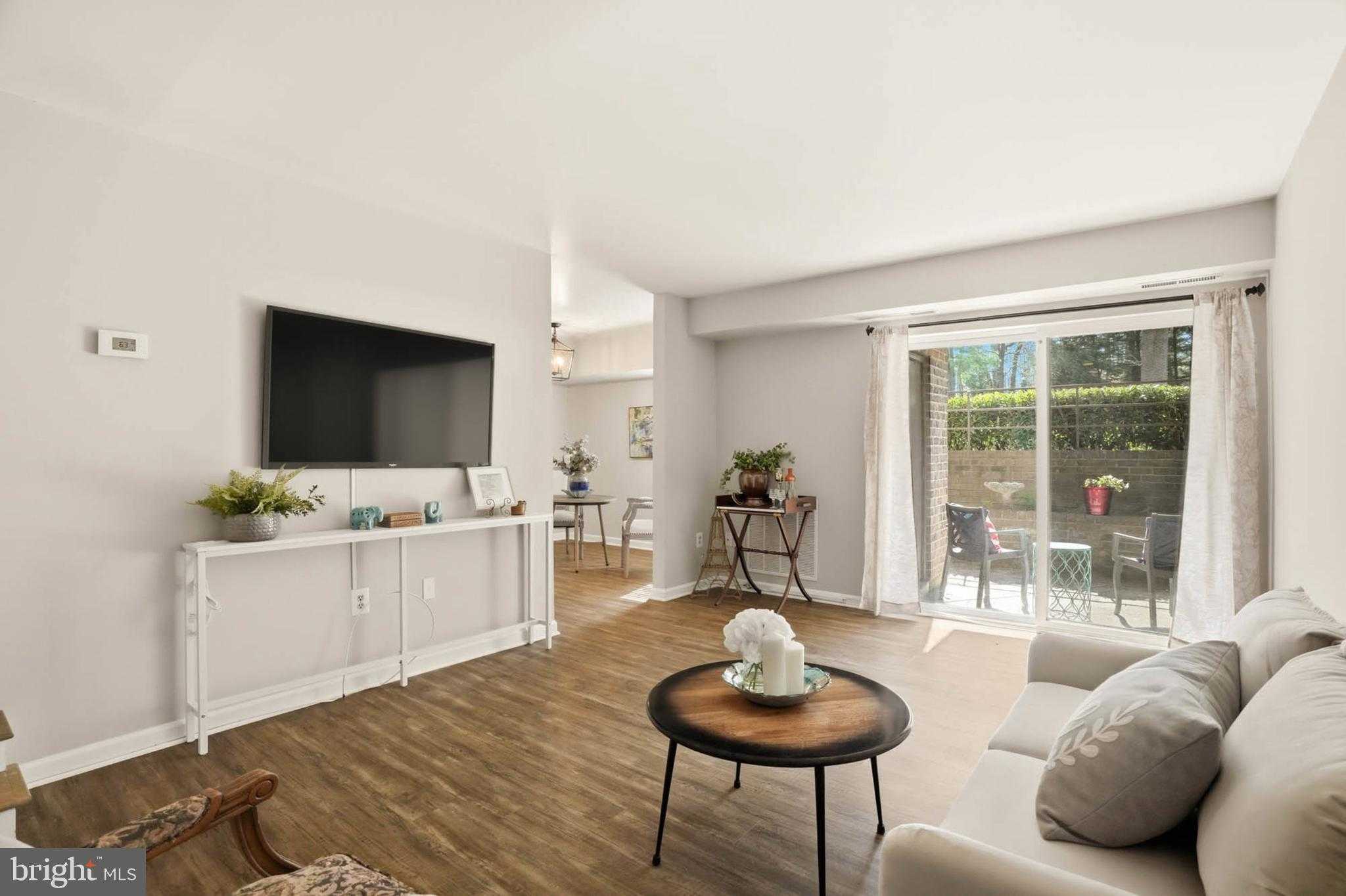 11 Silverwood Cir Apt 1 photo 7