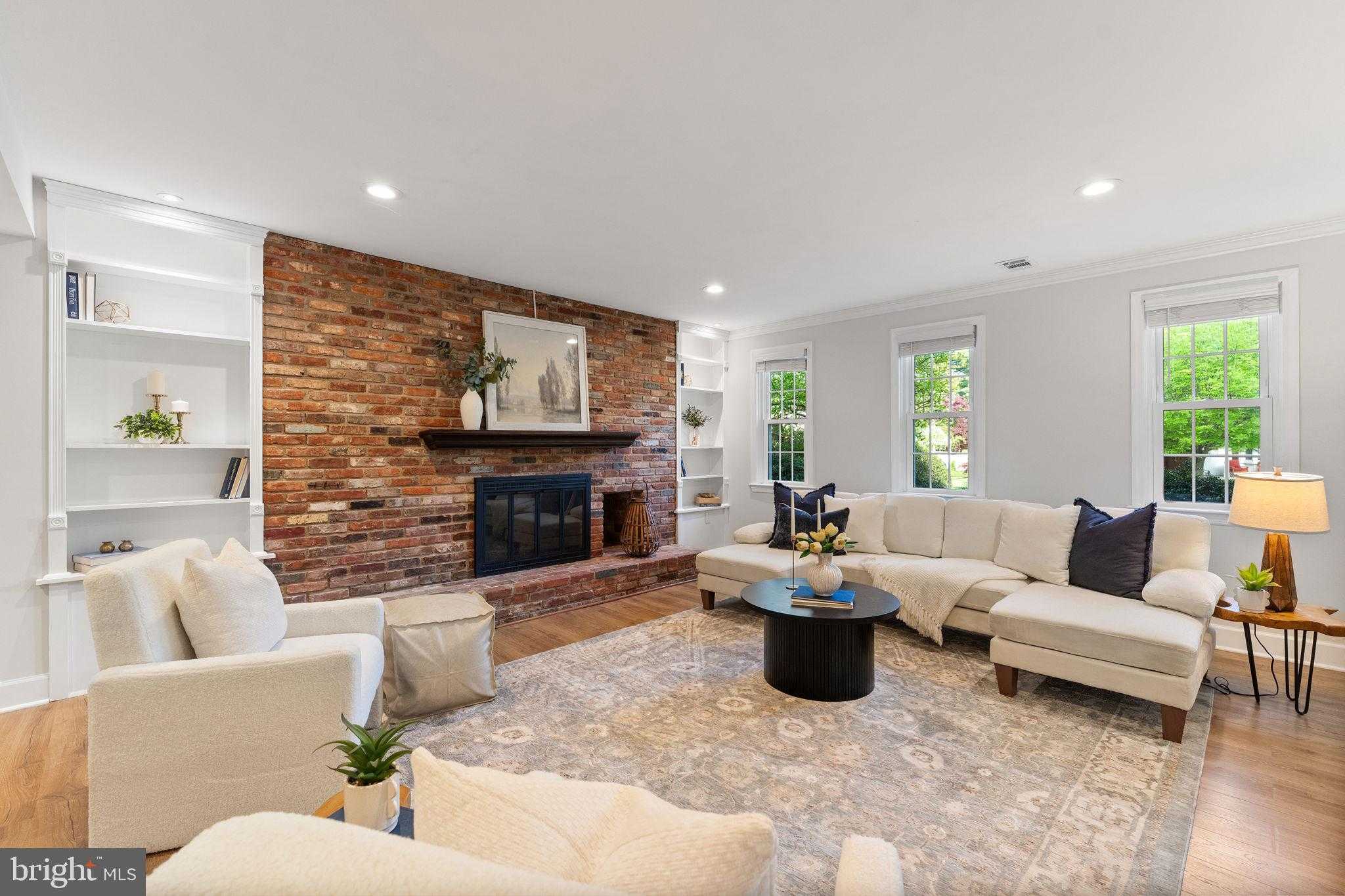 5528 Marlin St photo 29