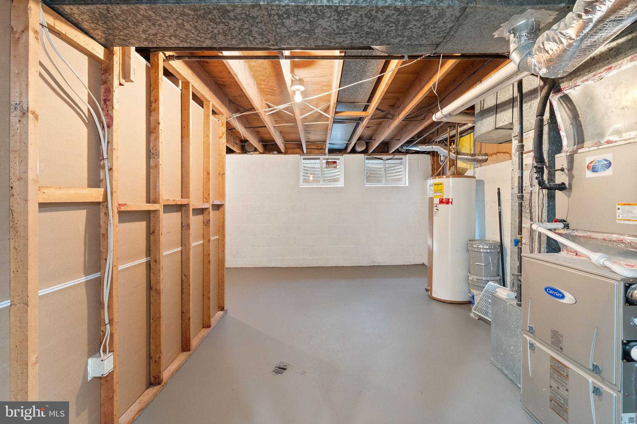 5528 Marlin St photo 45