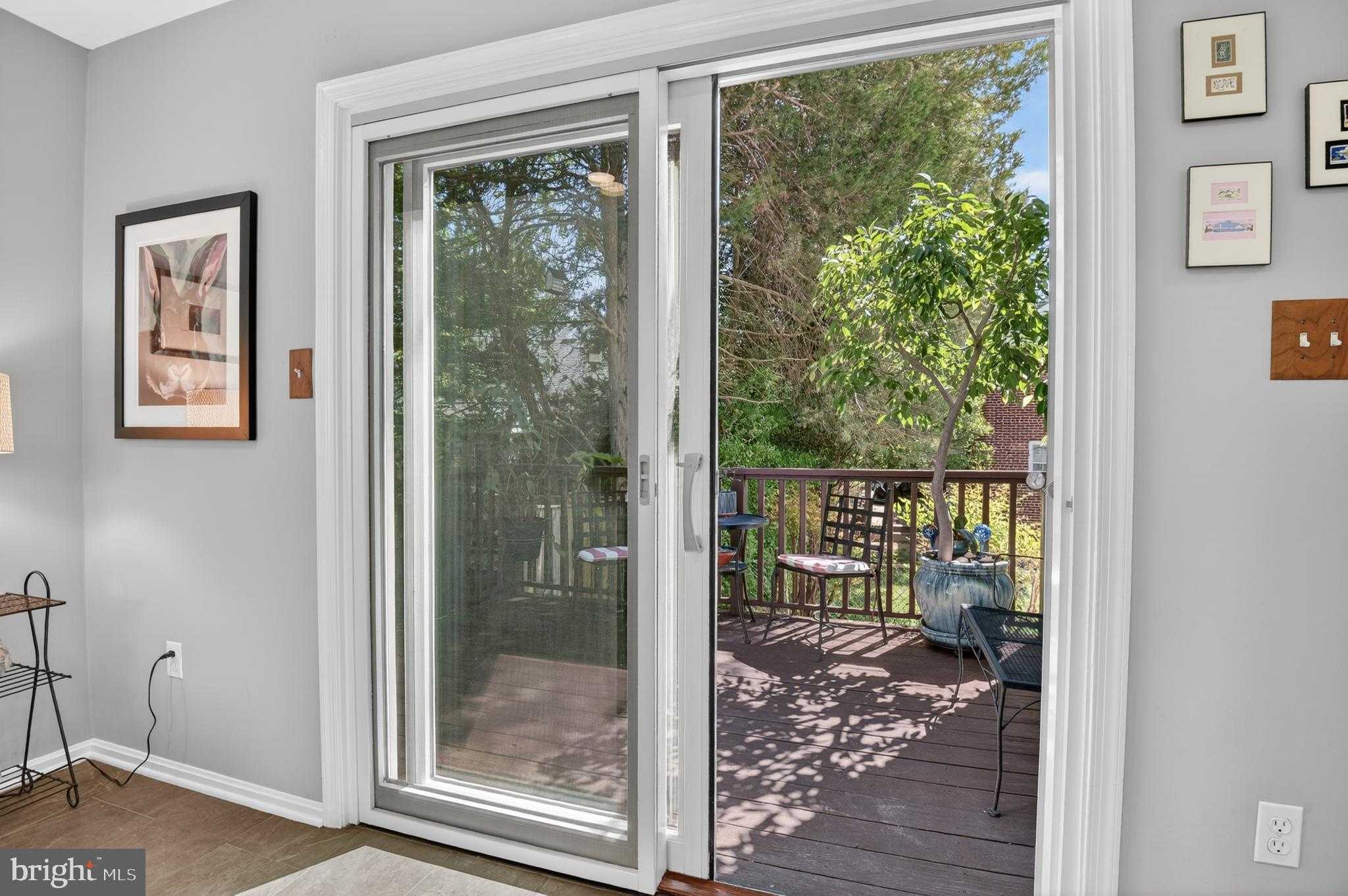 203 Baden St photo 23