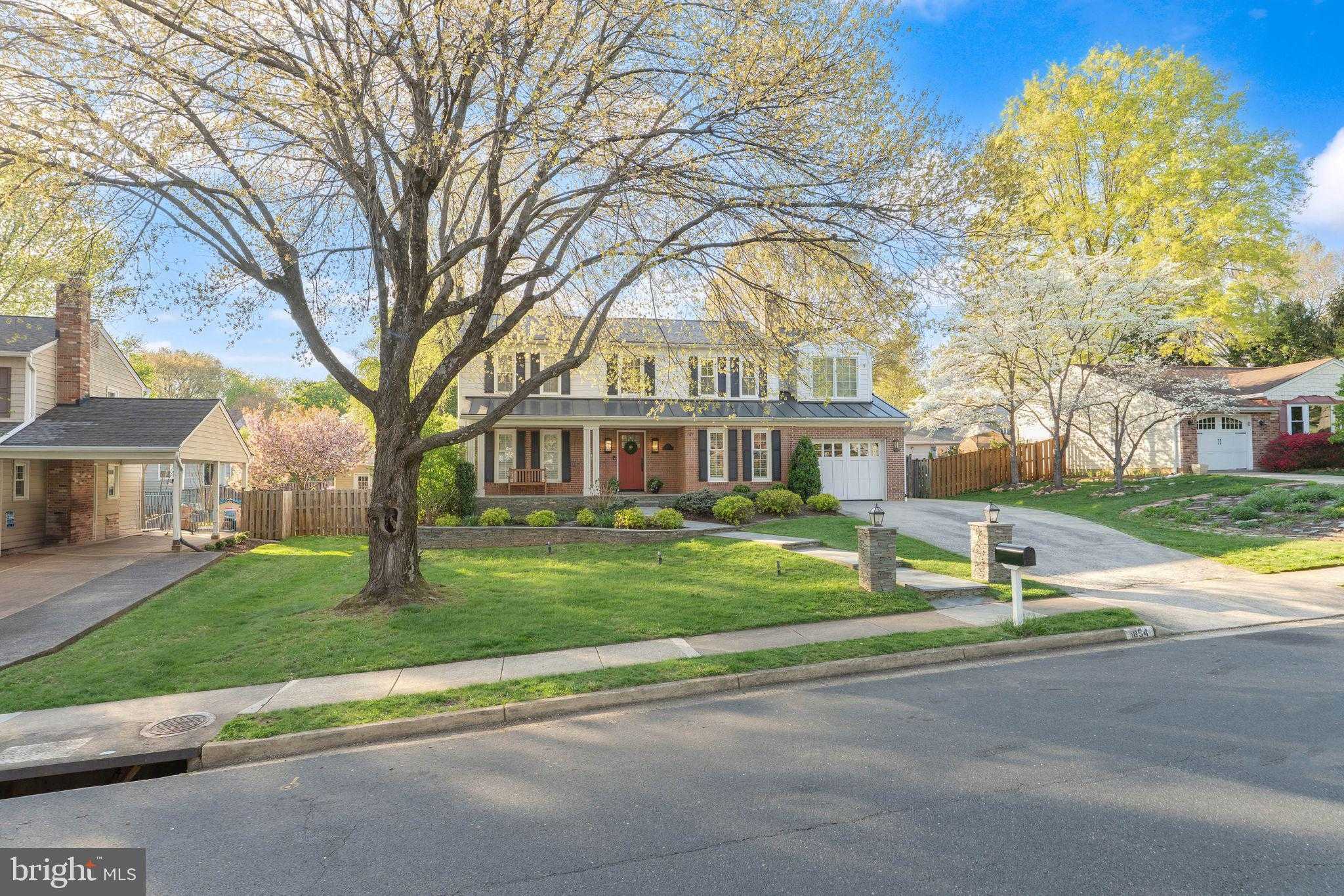 1854 Abbotsford Dr photo 13