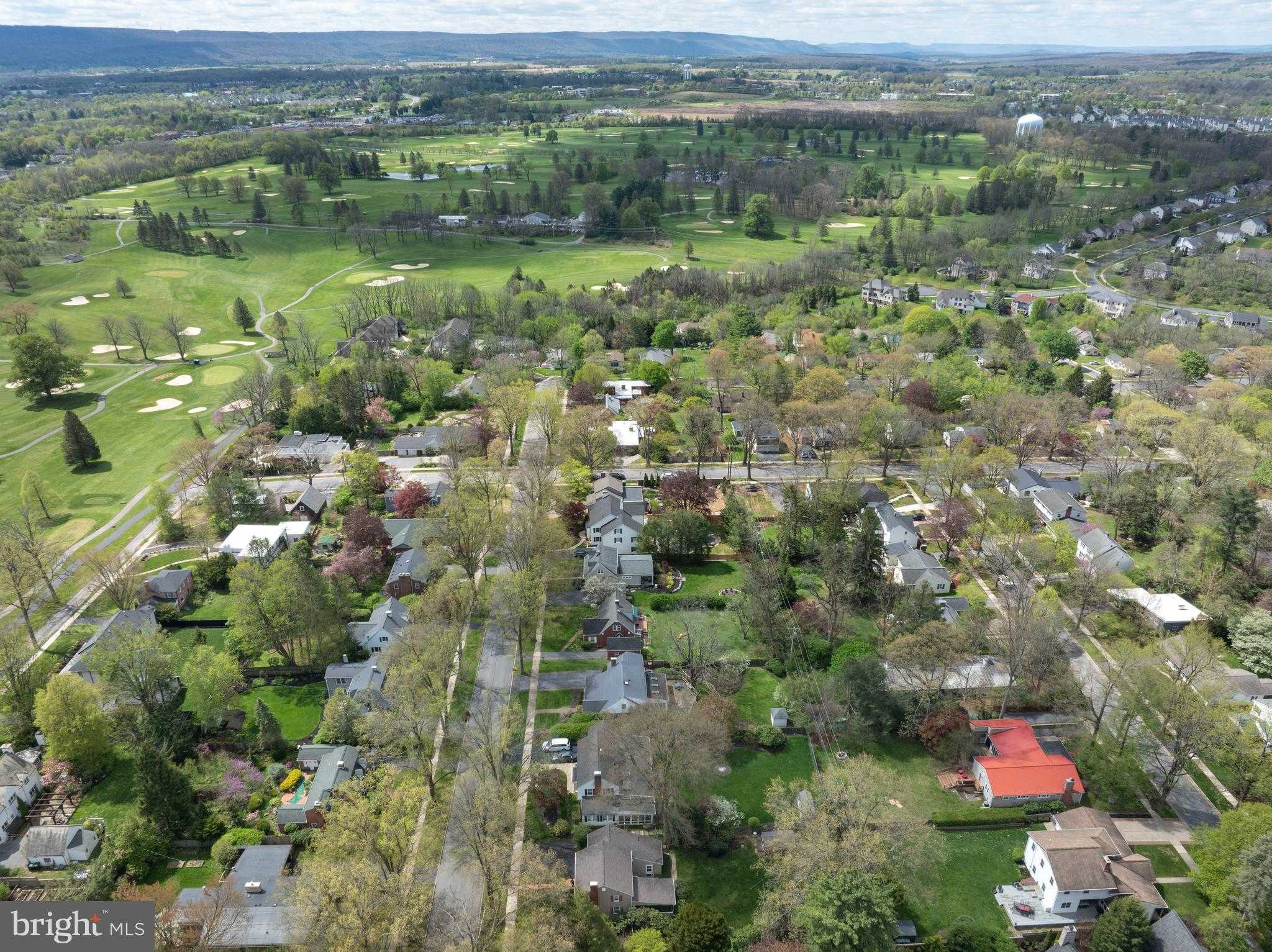 519 Ridge Ave photo 69