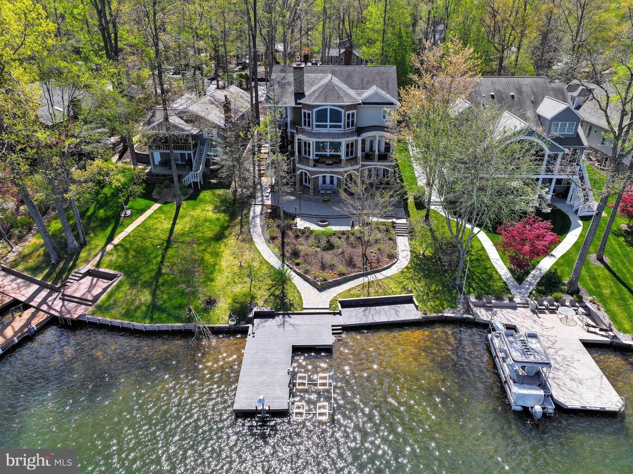 206 Madison Cir photo 125