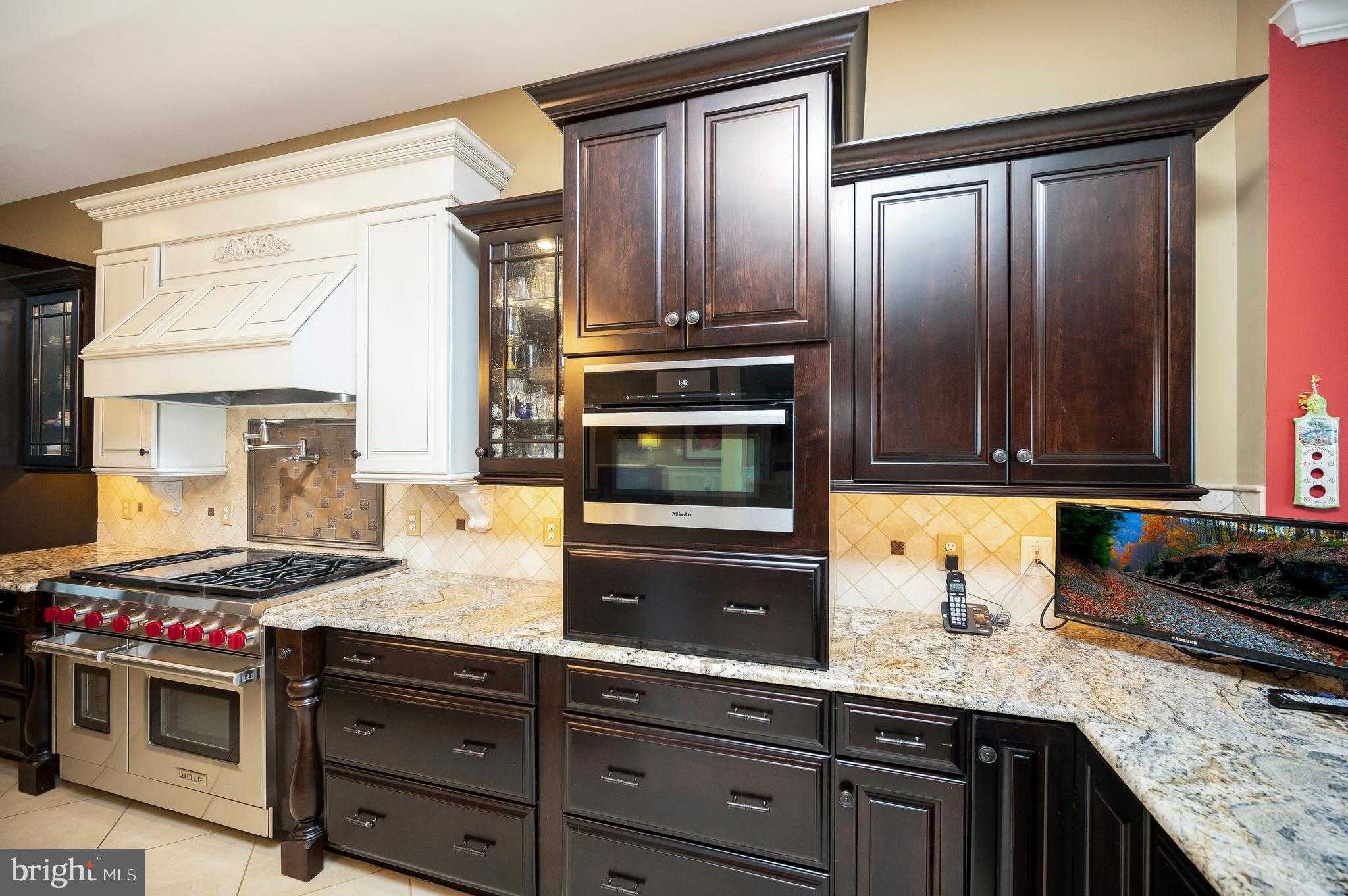 206 Madison Cir photo 29