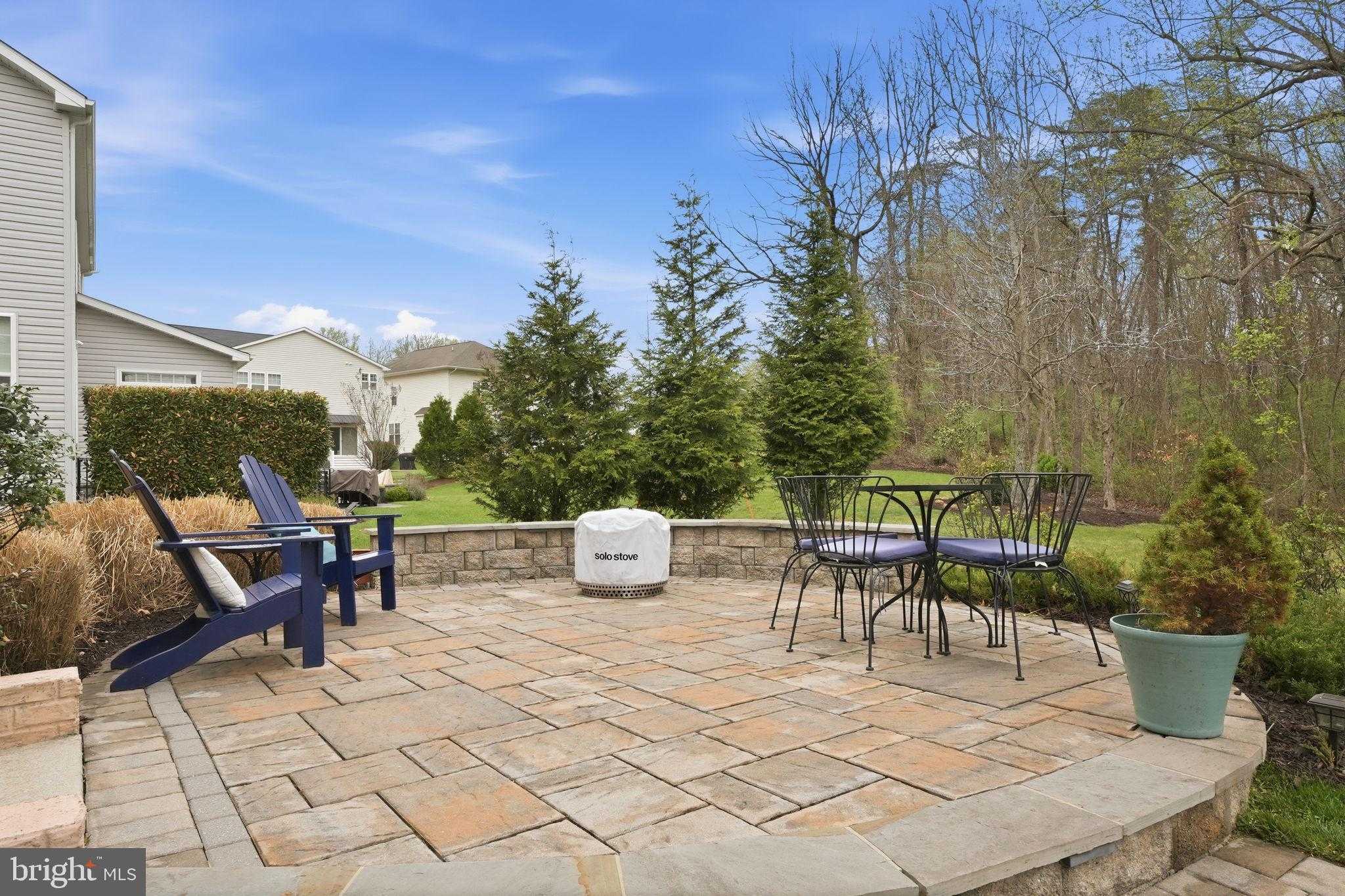 605 Maccubbin Ln photo 28