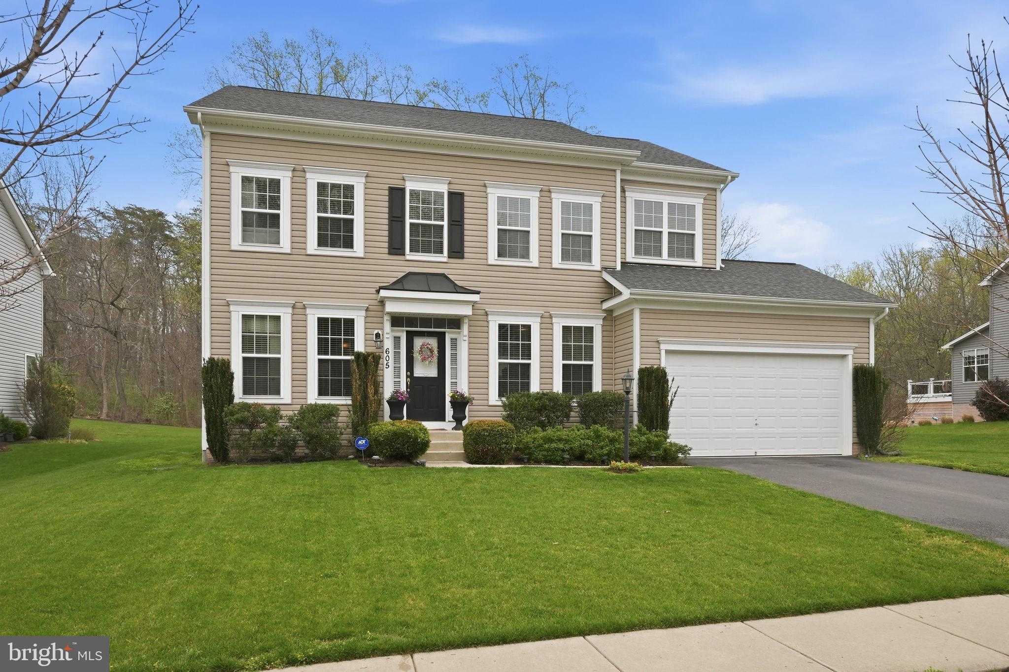 605 Maccubbin Ln photo 43