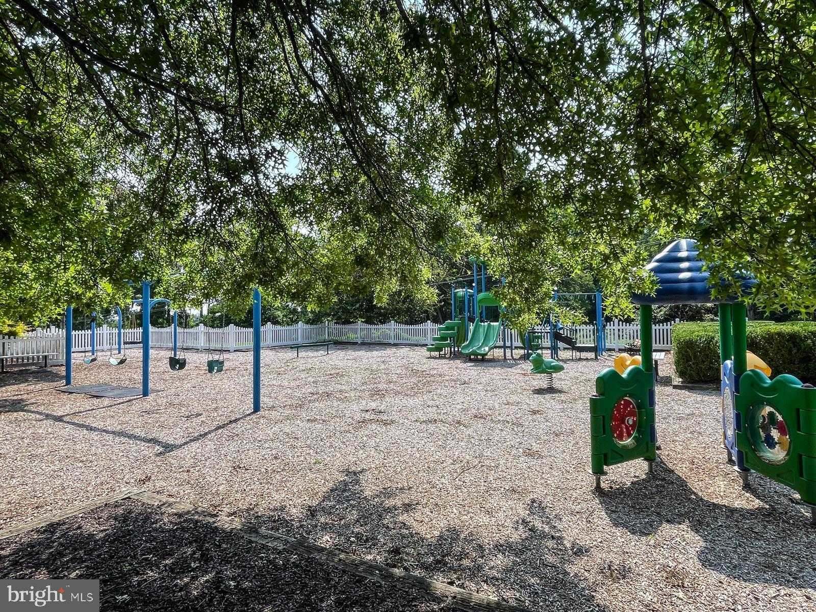118 Jeffords CT photo 35