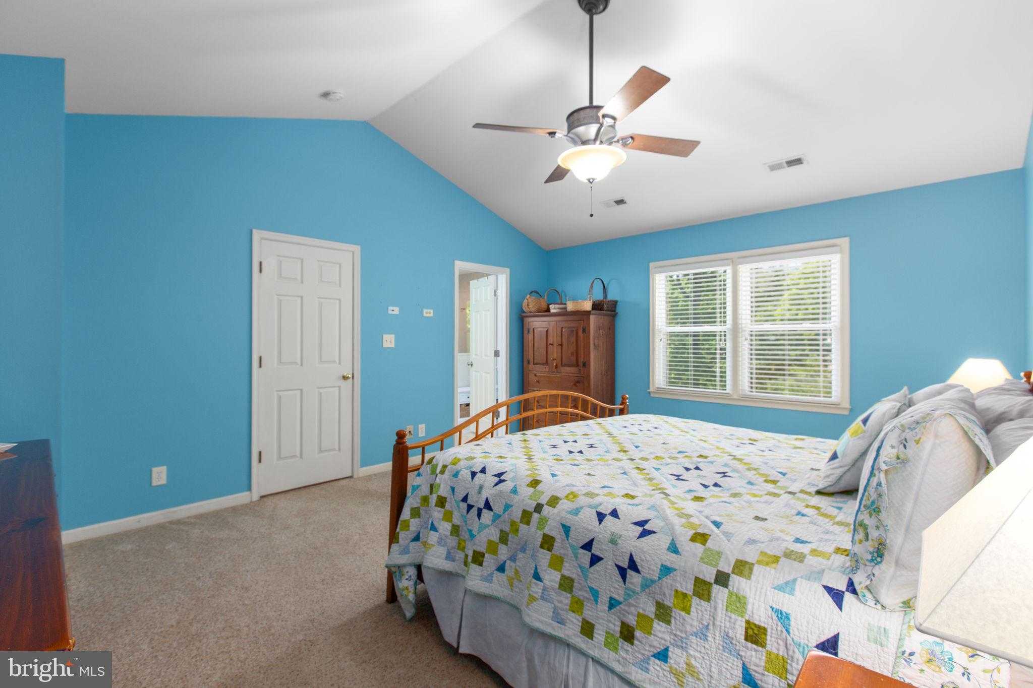 7931 Gold Leaf Cir photo 35