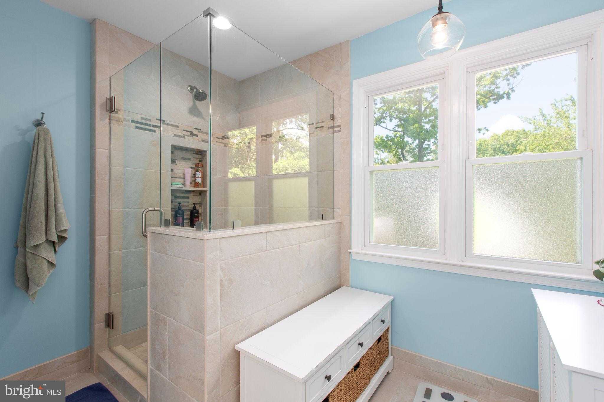 7931 Gold Leaf Cir photo 38
