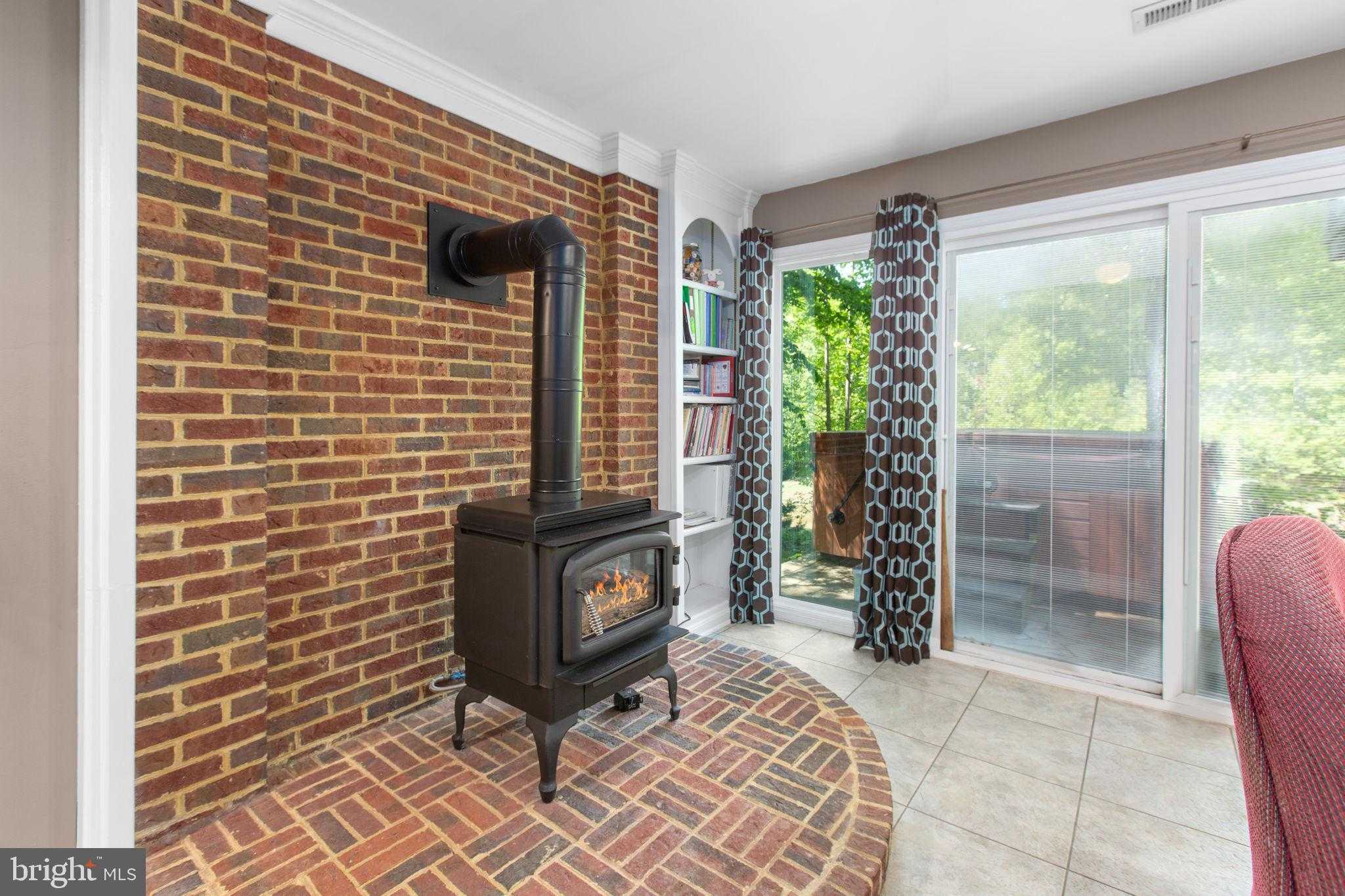 7931 Gold Leaf Cir photo 60