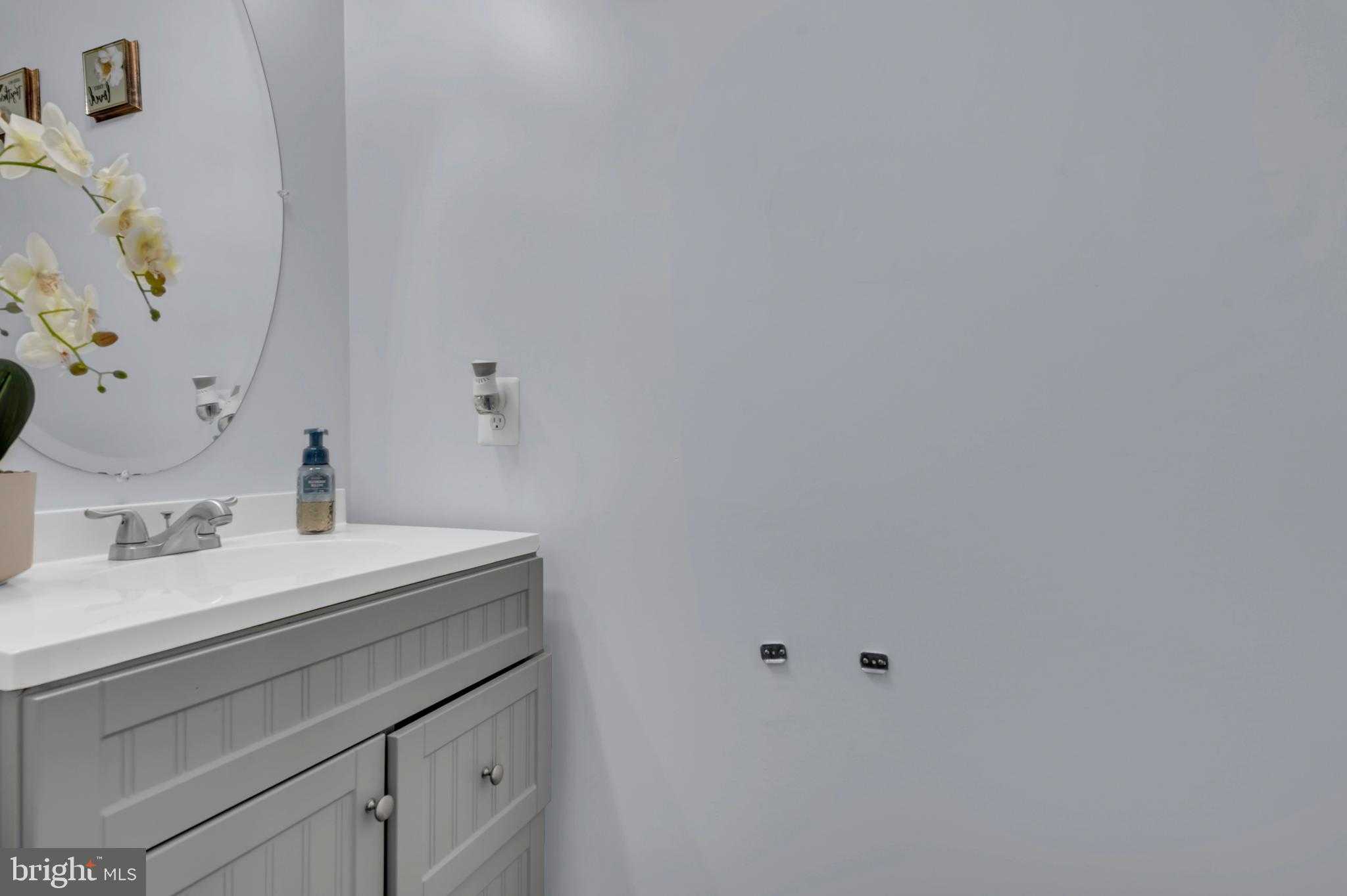 4907 Cordova CT photo 18