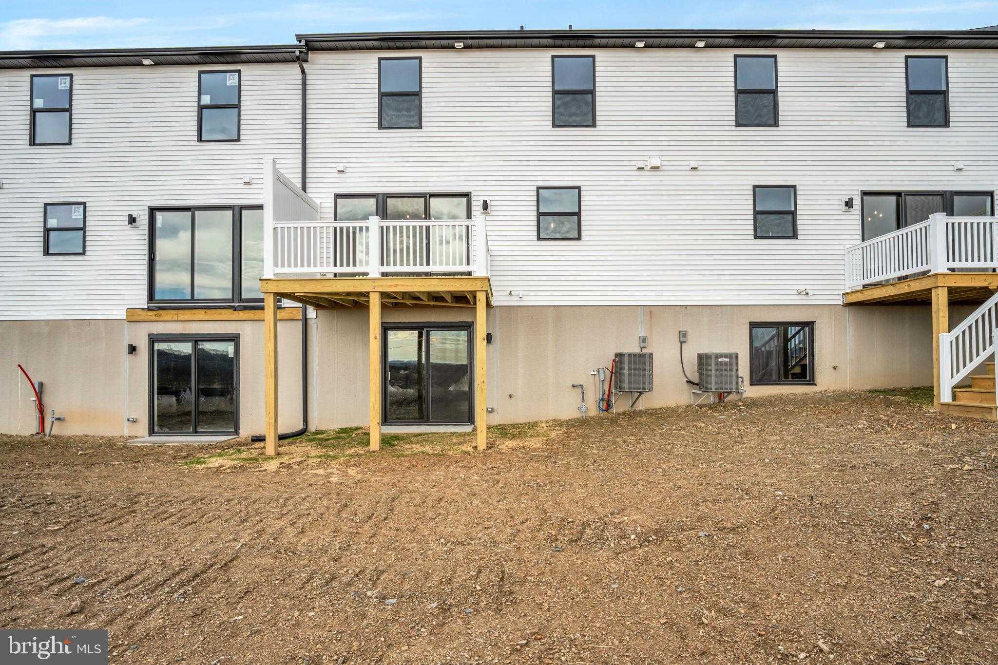 2160 S Autumn Chase Dr photo 2