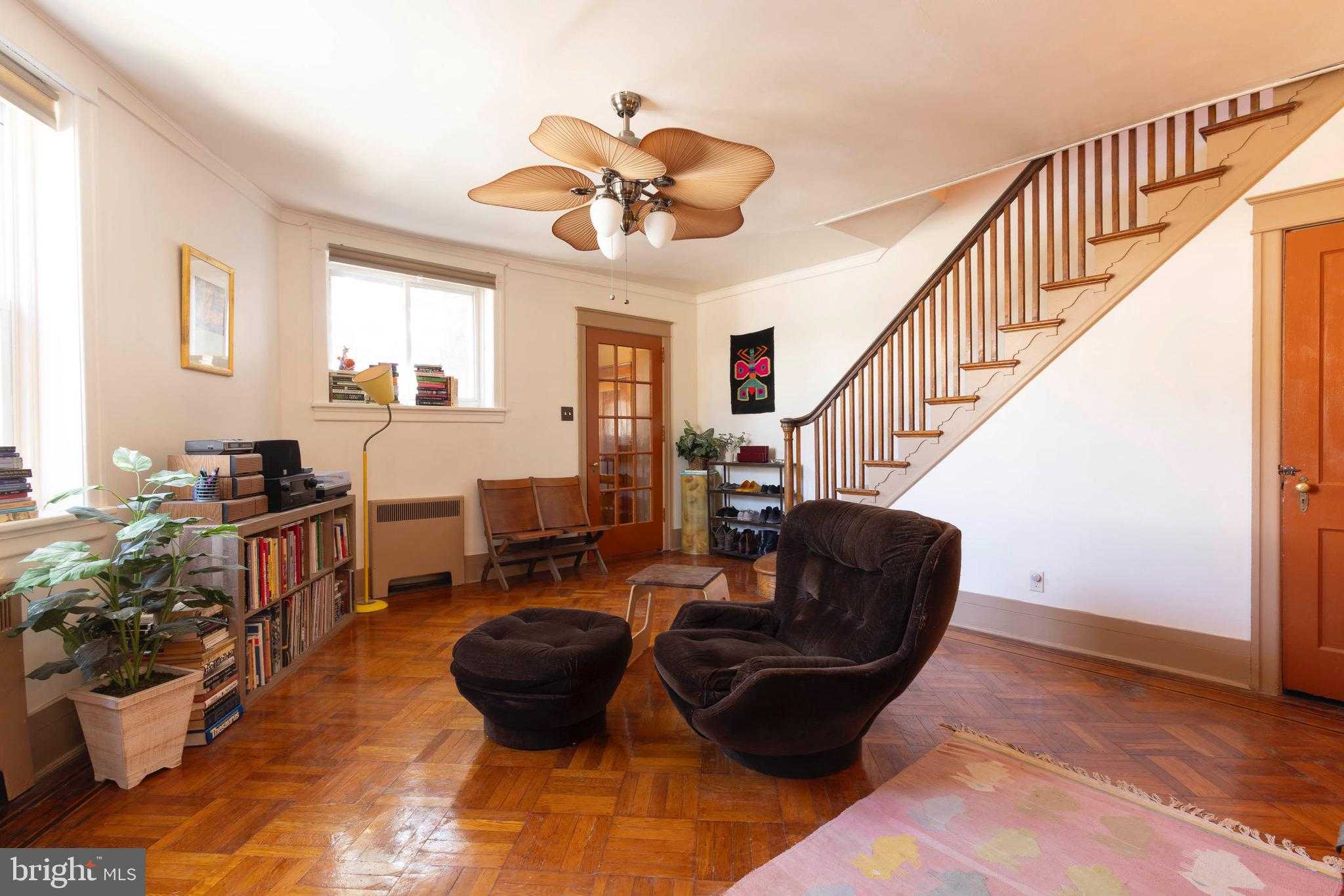 5701 Wyndale Ave photo 2
