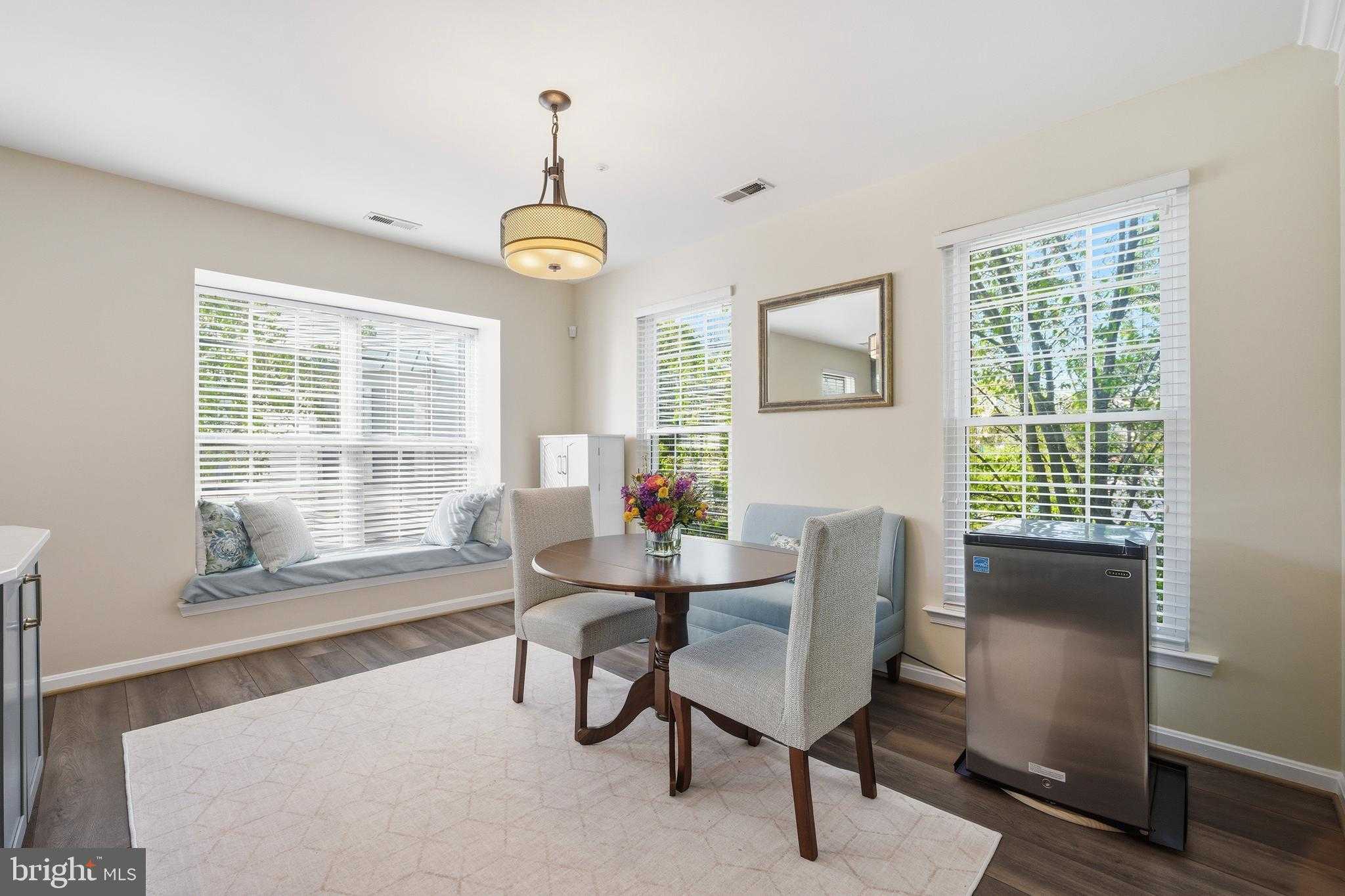 21840 Elkins Ter Unit 301 photo 12