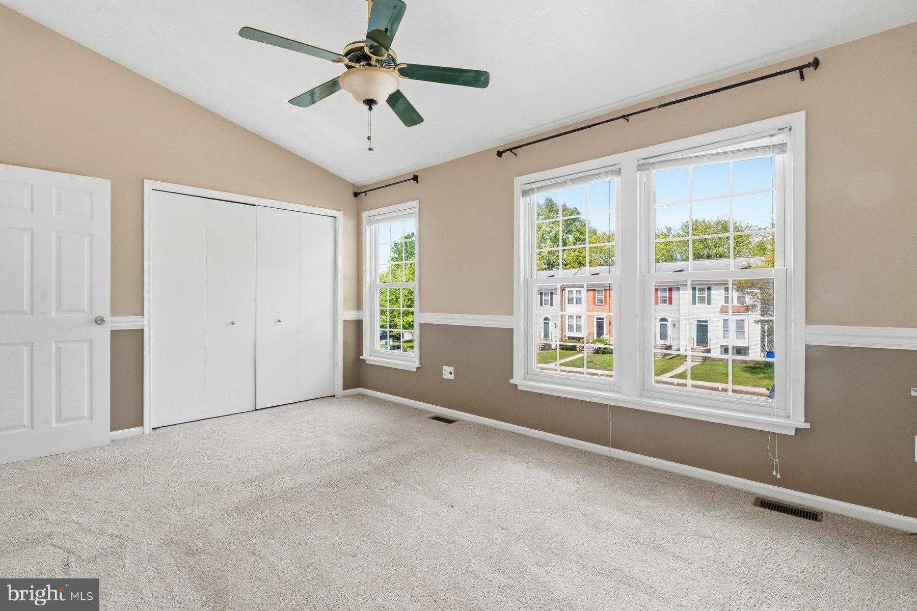 400 Doral CT photo 13