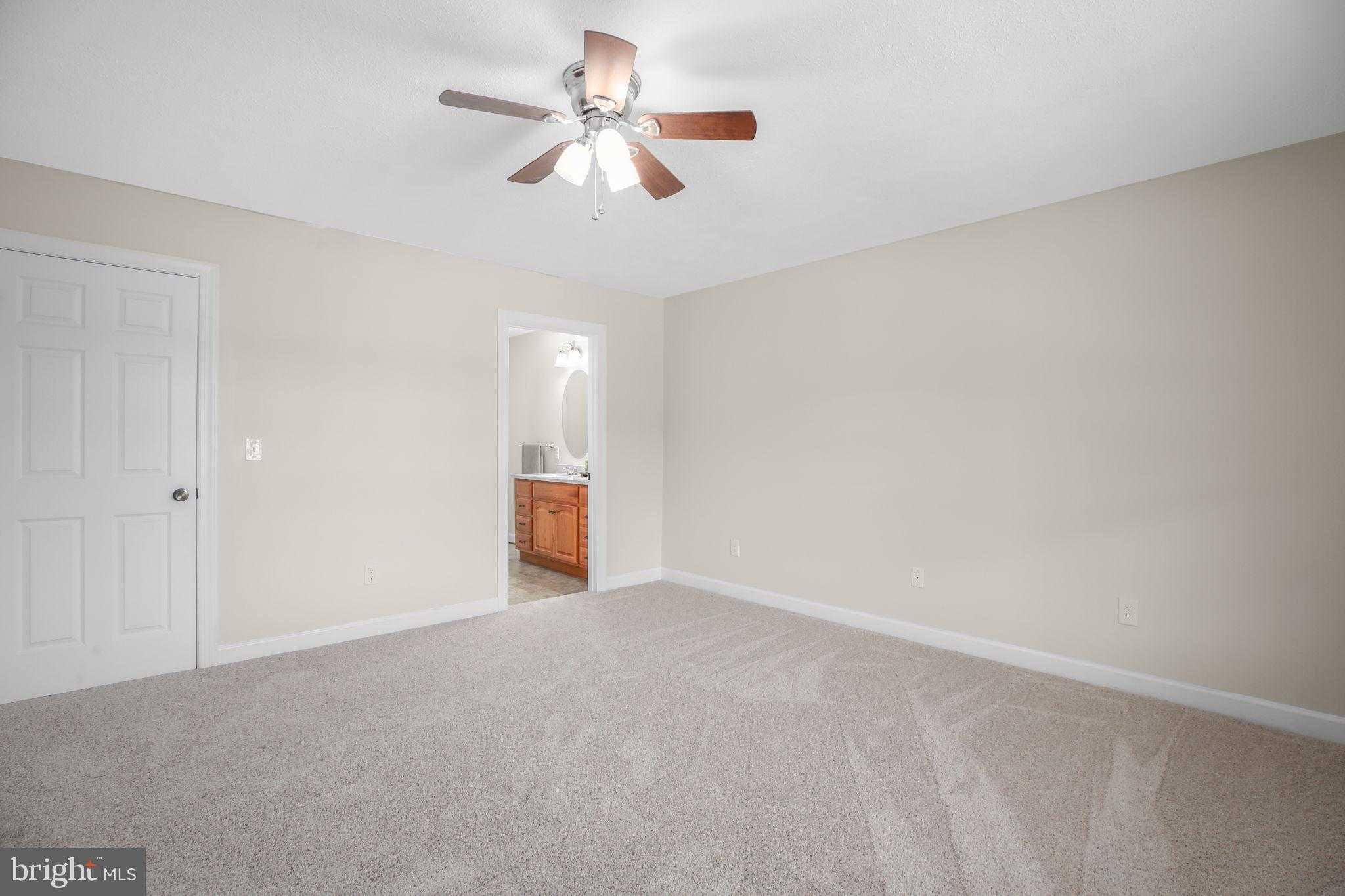 33 Austin Way photo 46