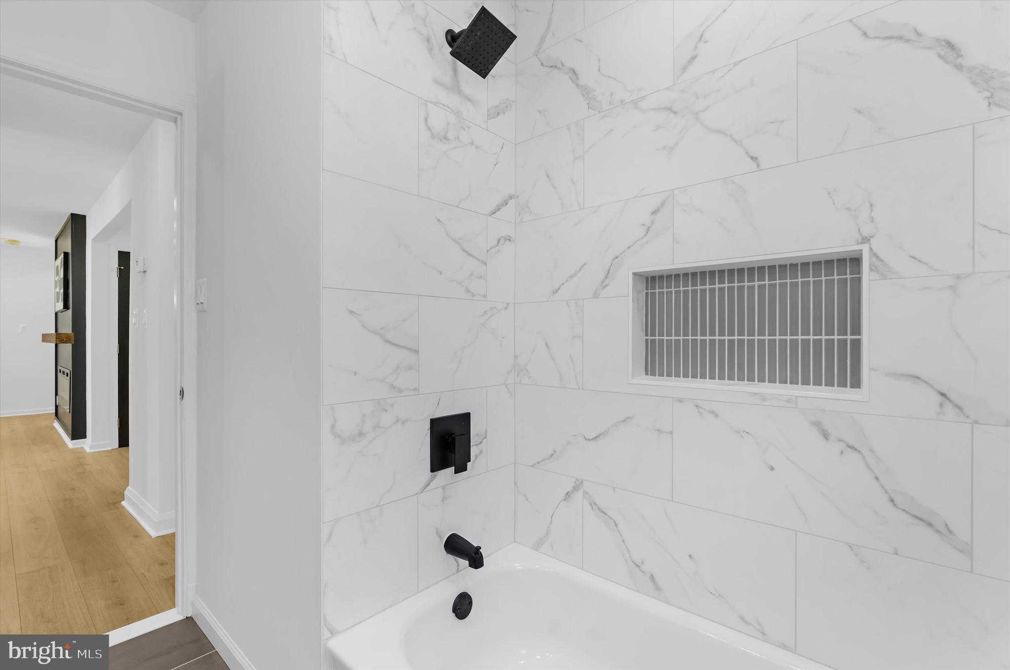 203 Walton Ave photo 27