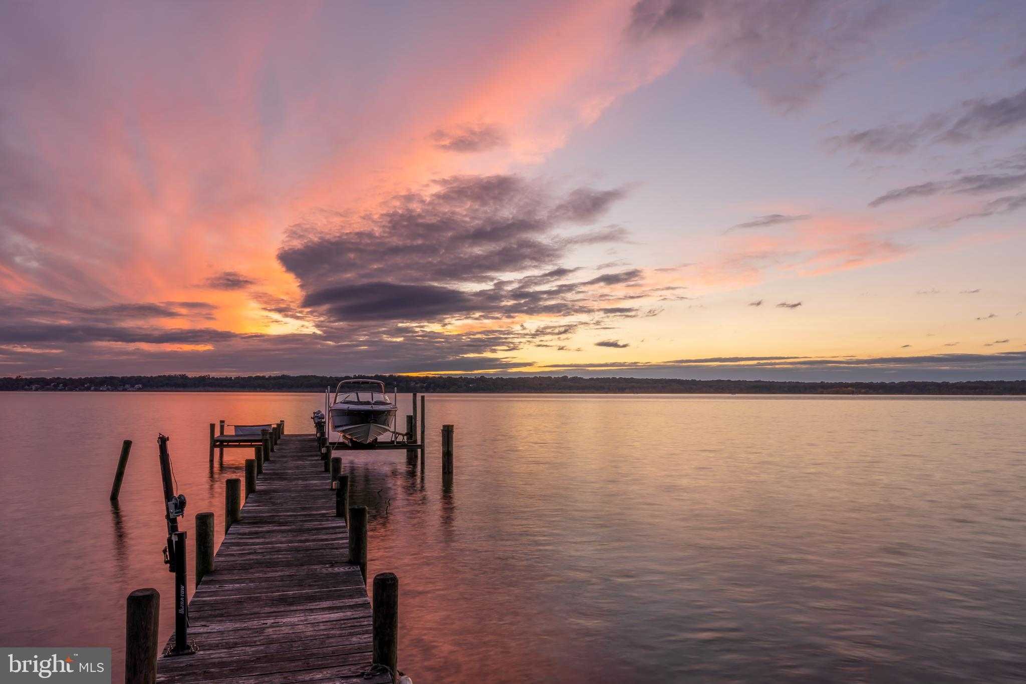 9112 Riverside Dr photo 2