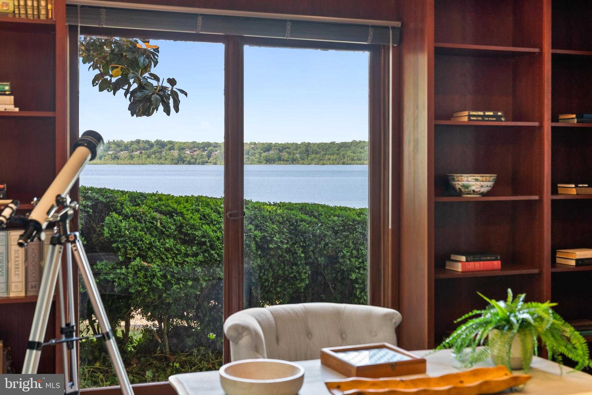 9112 Riverside Dr photo 26