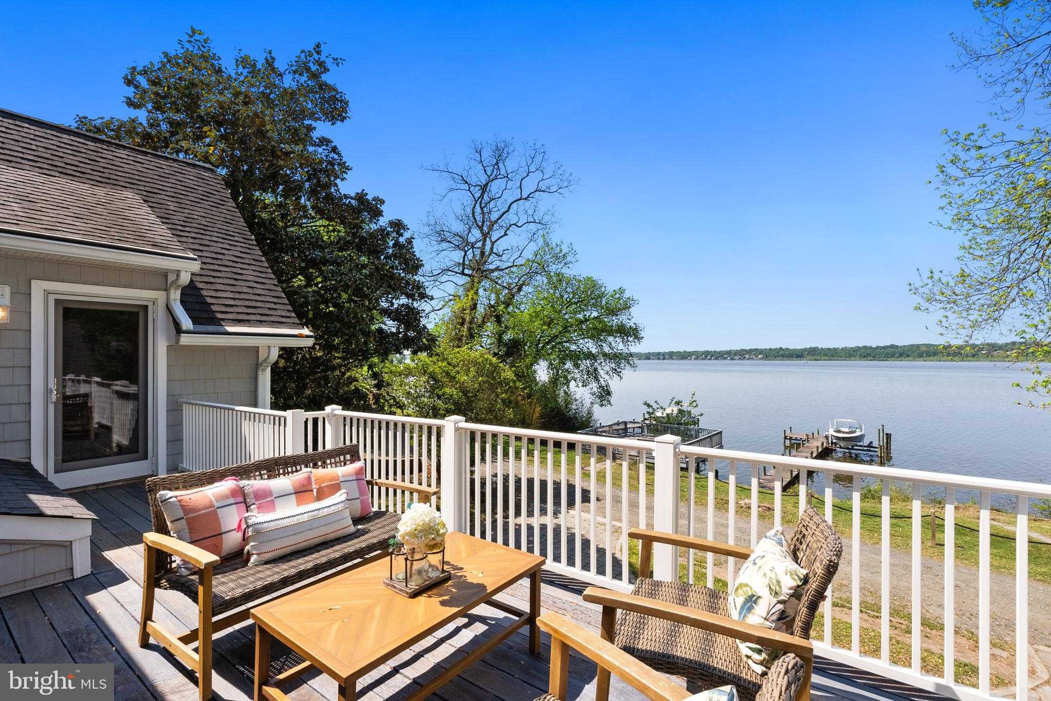 9112 Riverside Dr photo 33