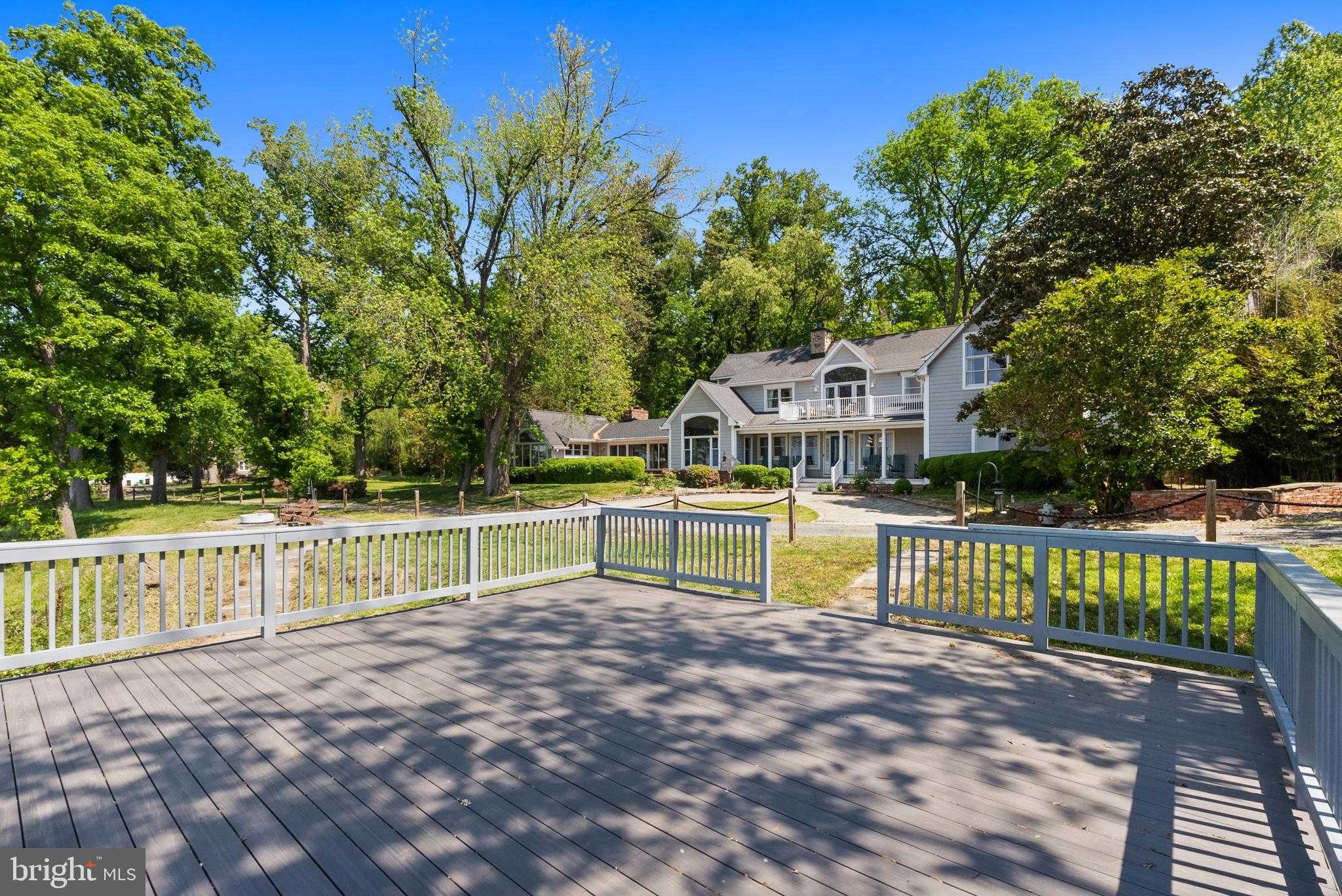 9112 Riverside Dr photo 48