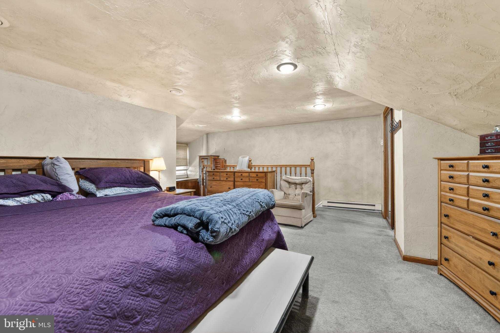 106 N Miller St photo 22