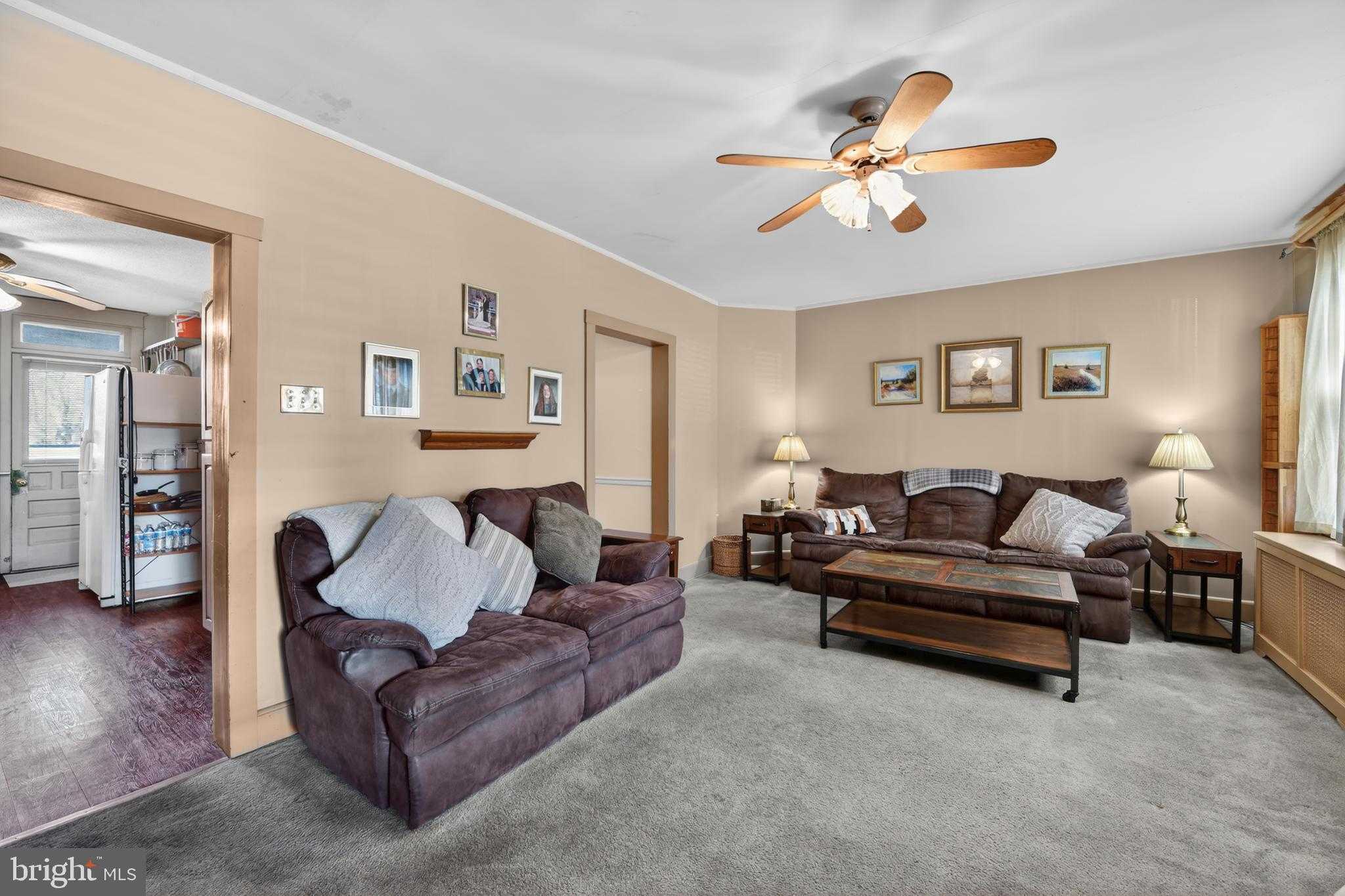 106 N Miller St photo 4