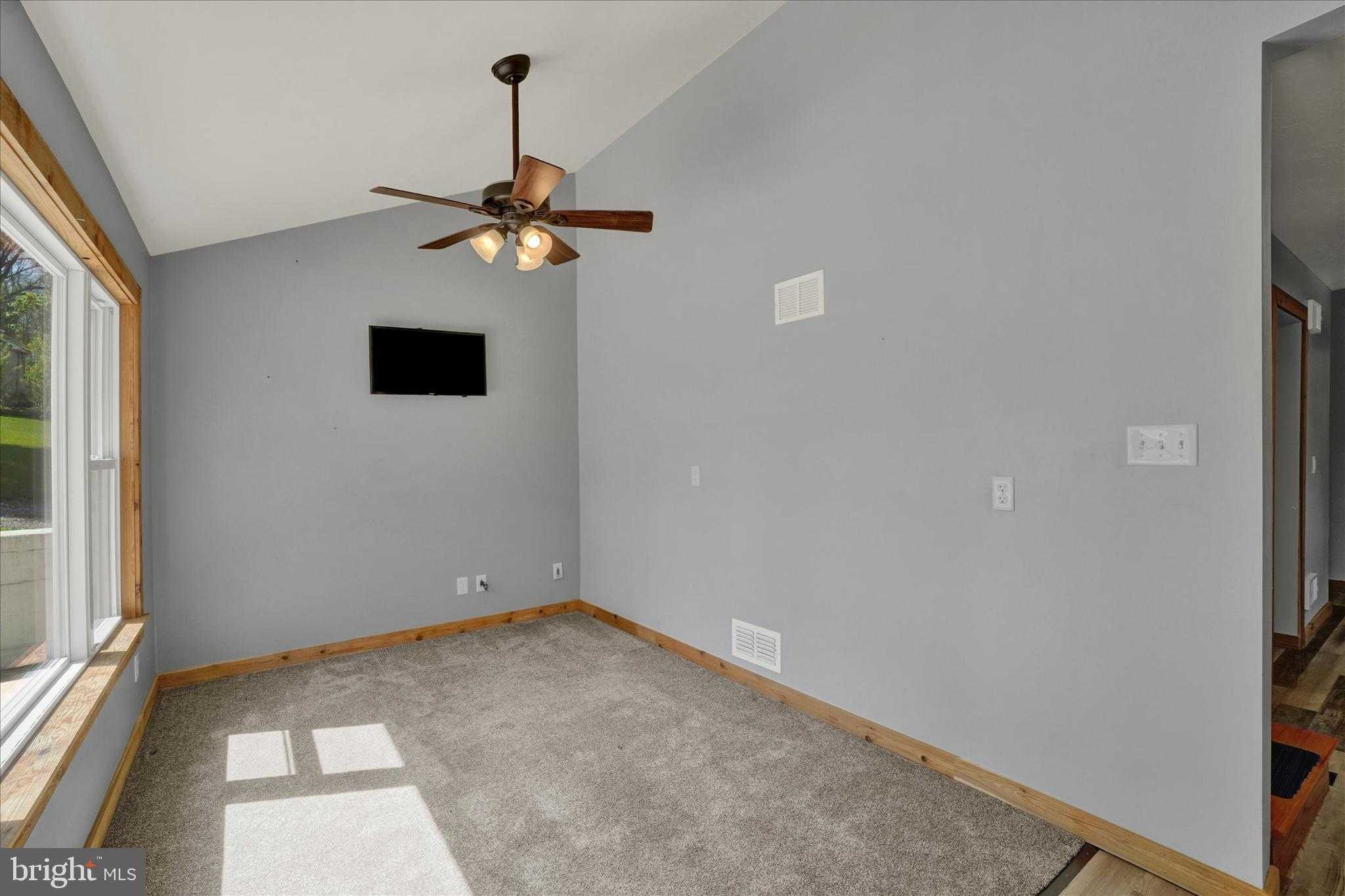 3304 Indian Rock Dam Rd photo 11