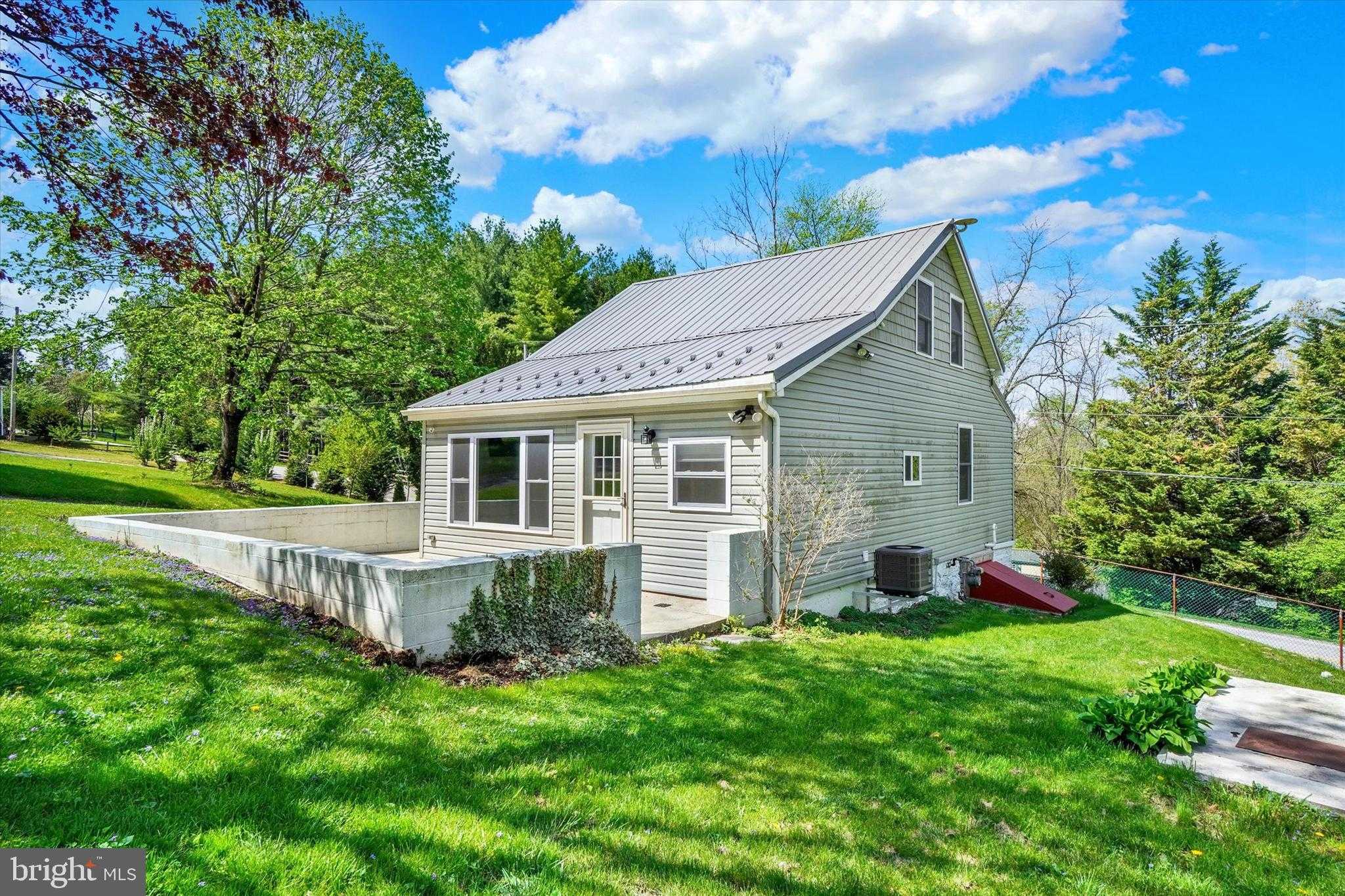 3304 Indian Rock Dam Rd photo 26