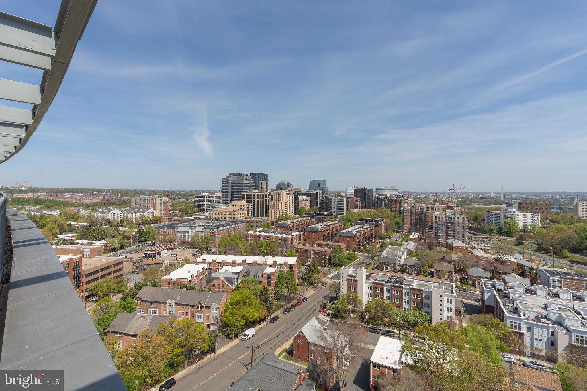 2001 15th St N photo 31