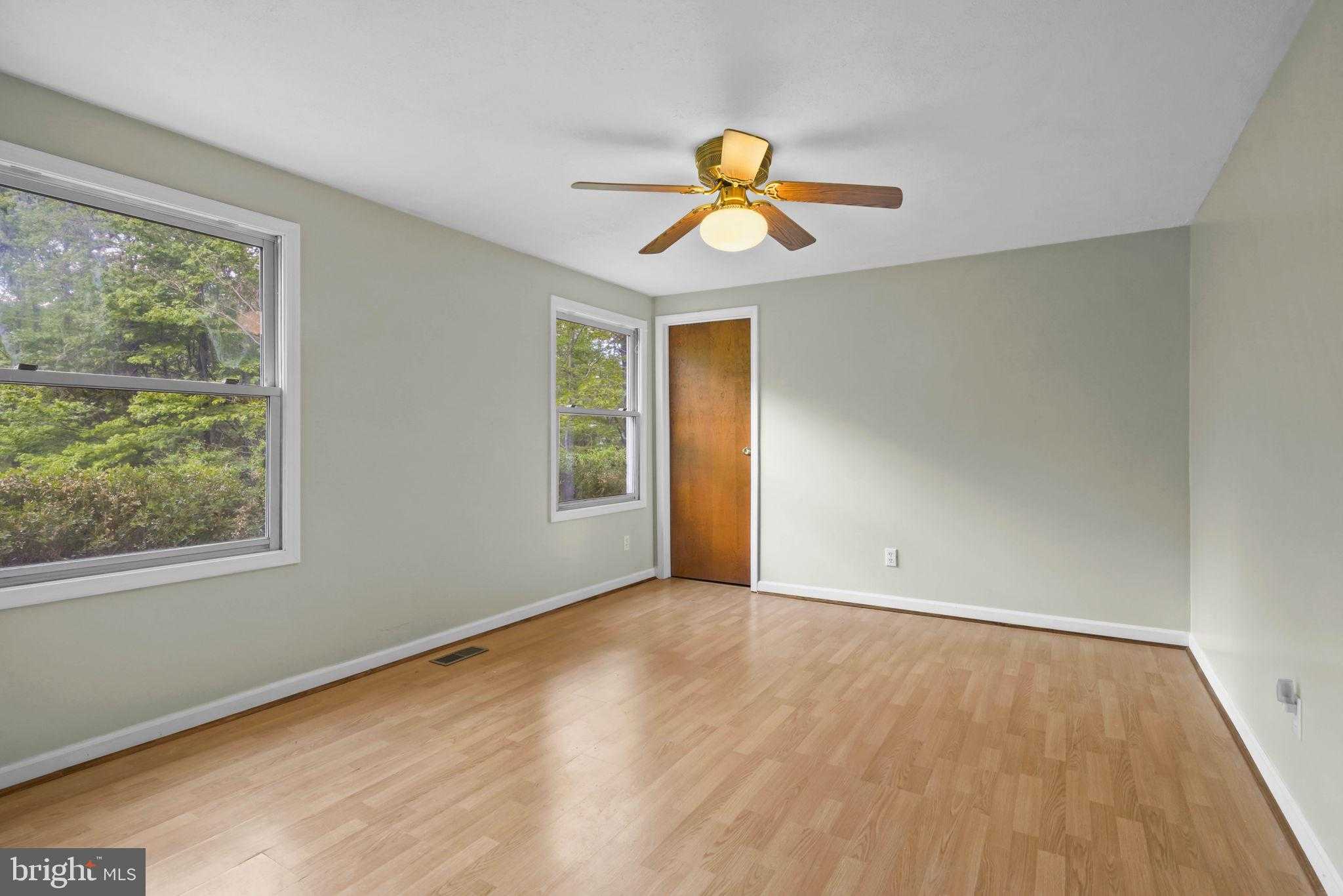 20166 Manor Dr photo 25