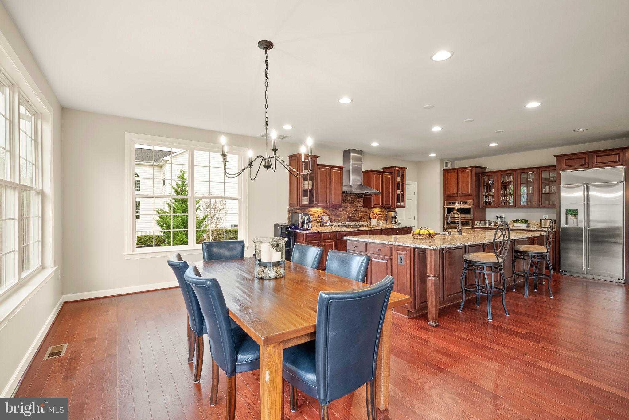 14 Braeburn CT photo 27