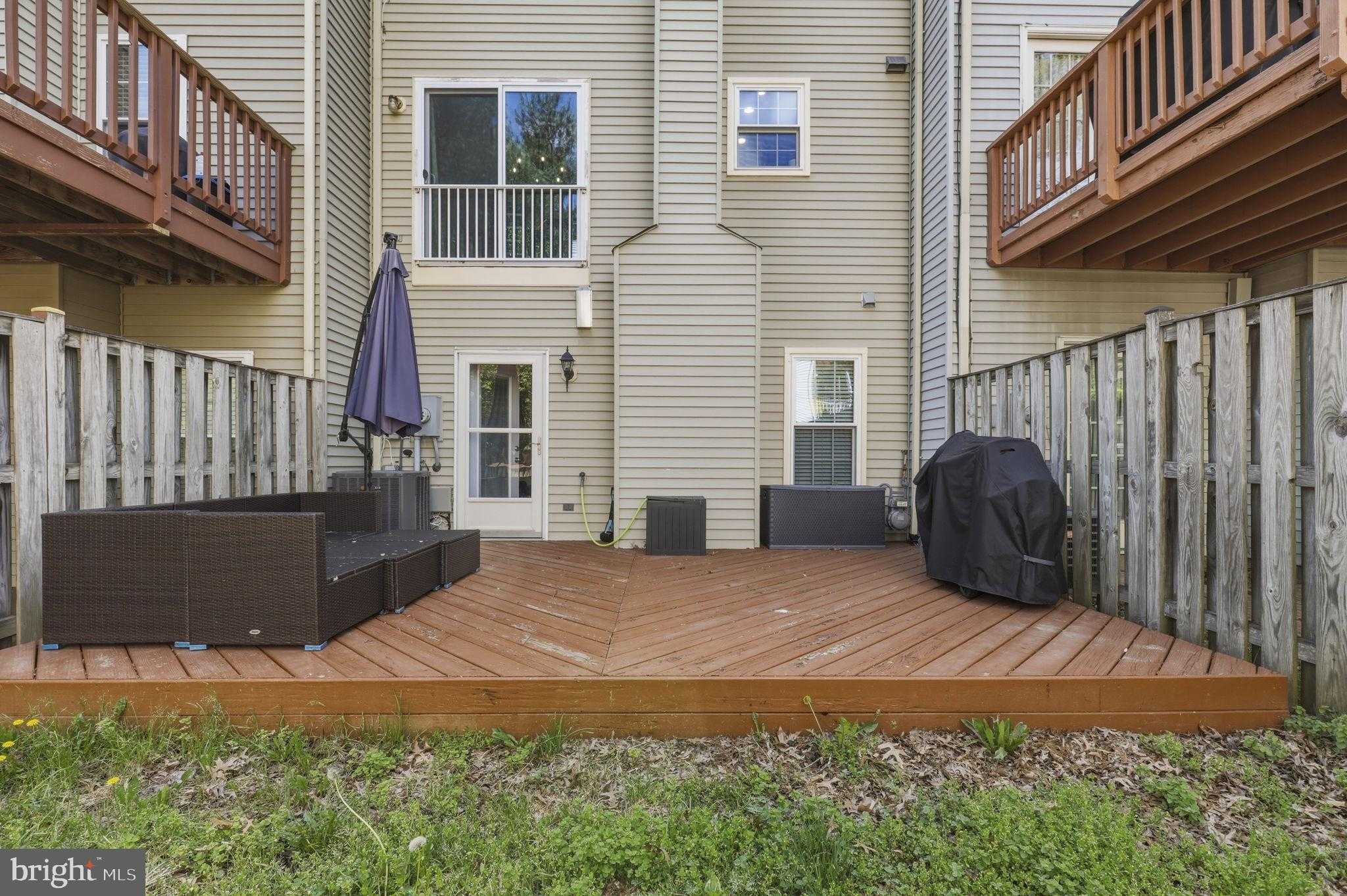 18639 Clovercrest Cir photo 19