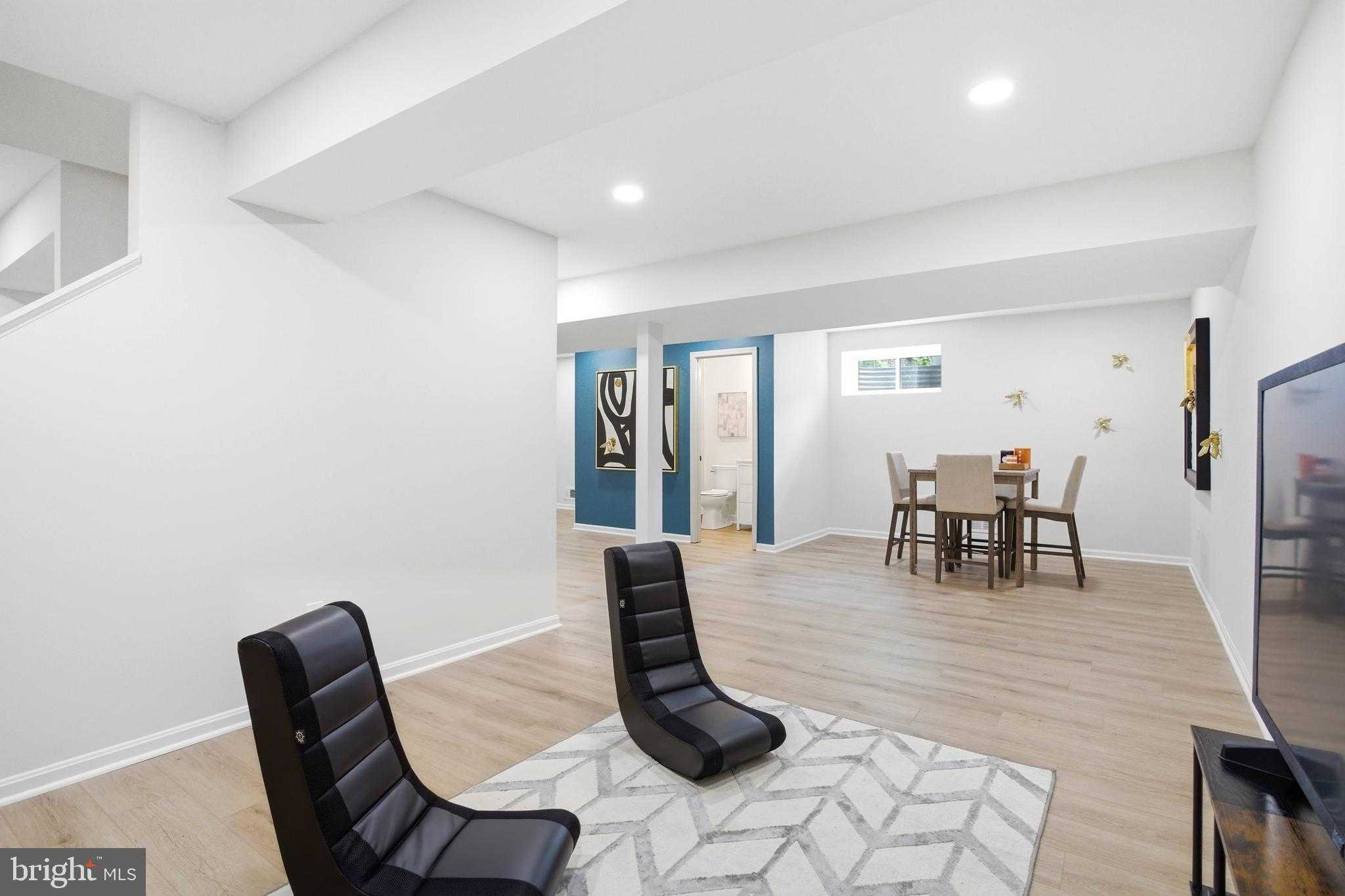 9511 Orion CT photo 52