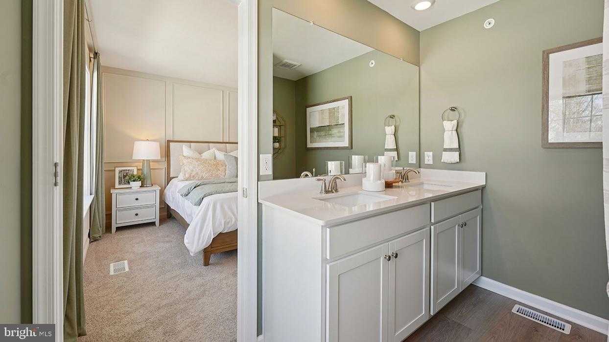 565 Swamp Creek Rd photo 20