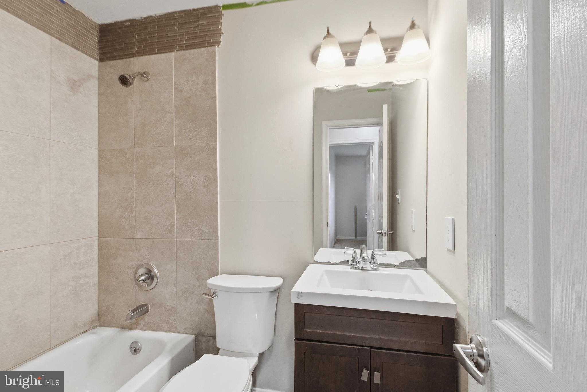 9089 Hardesty Dr photo 24