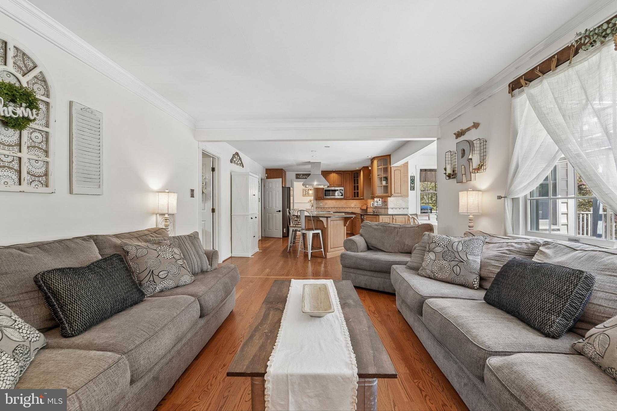 4515 Woodedge Dr photo 12