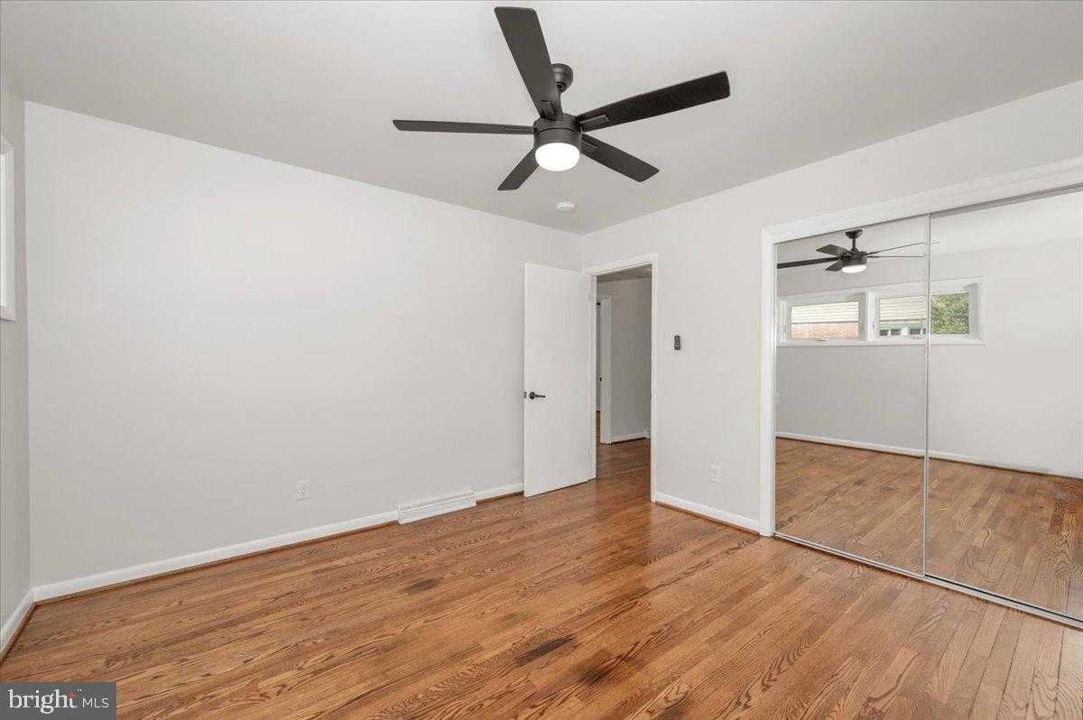 13616 Royal Rd photo 21