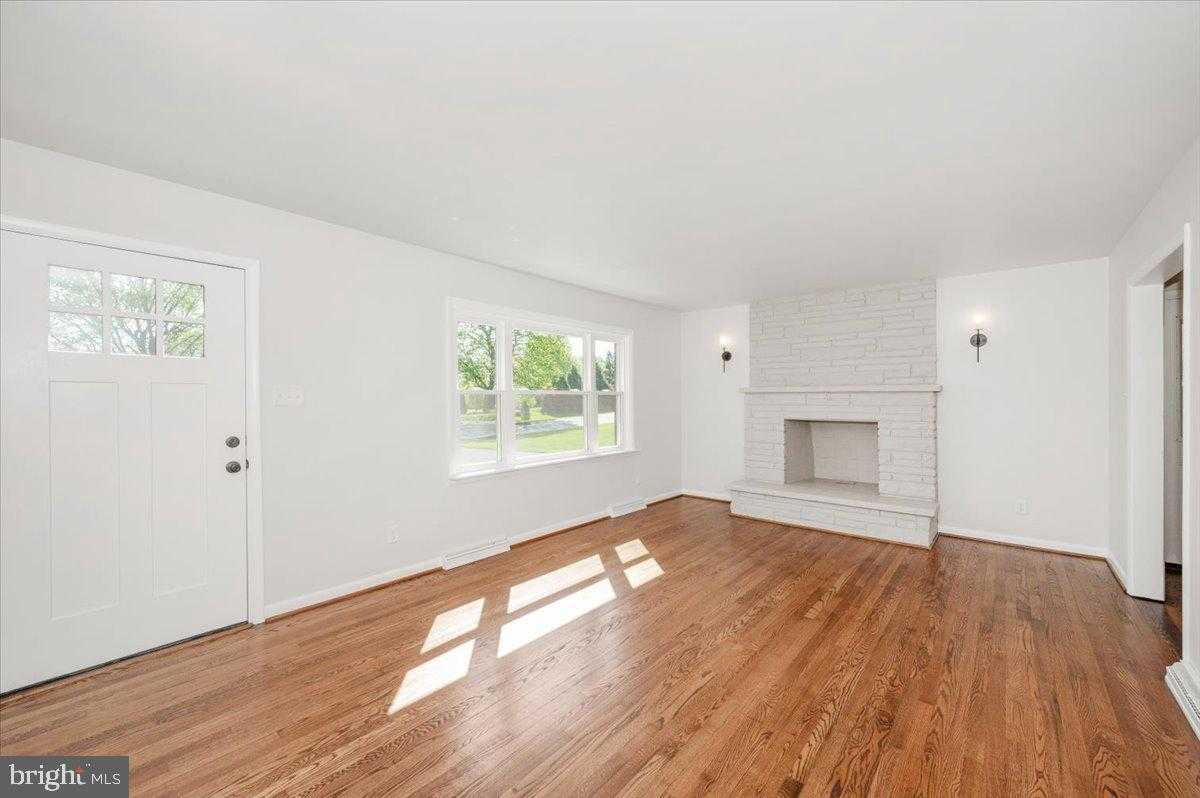 13616 Royal Rd photo 55