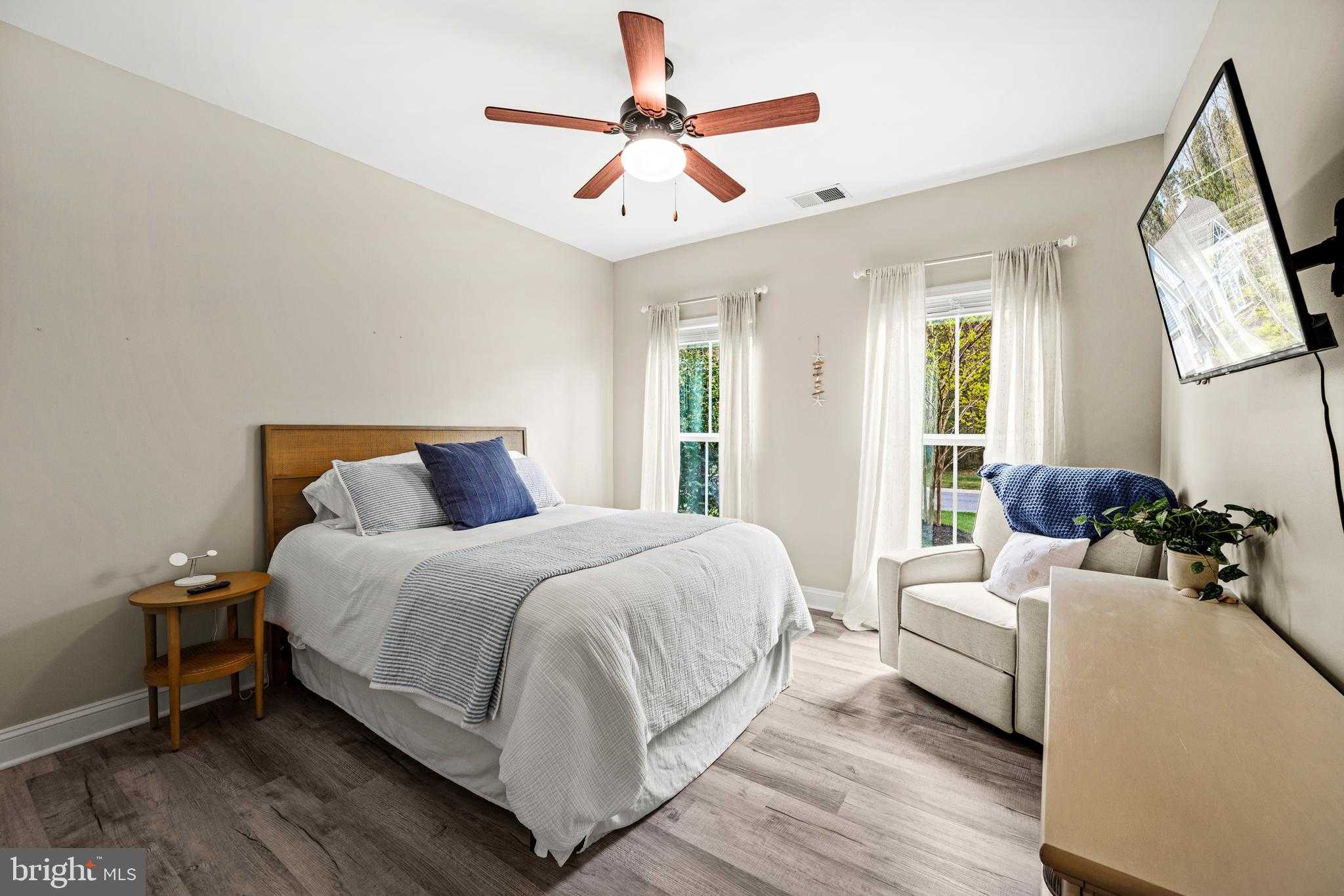 11759 Maid At Arms Ln photo 24