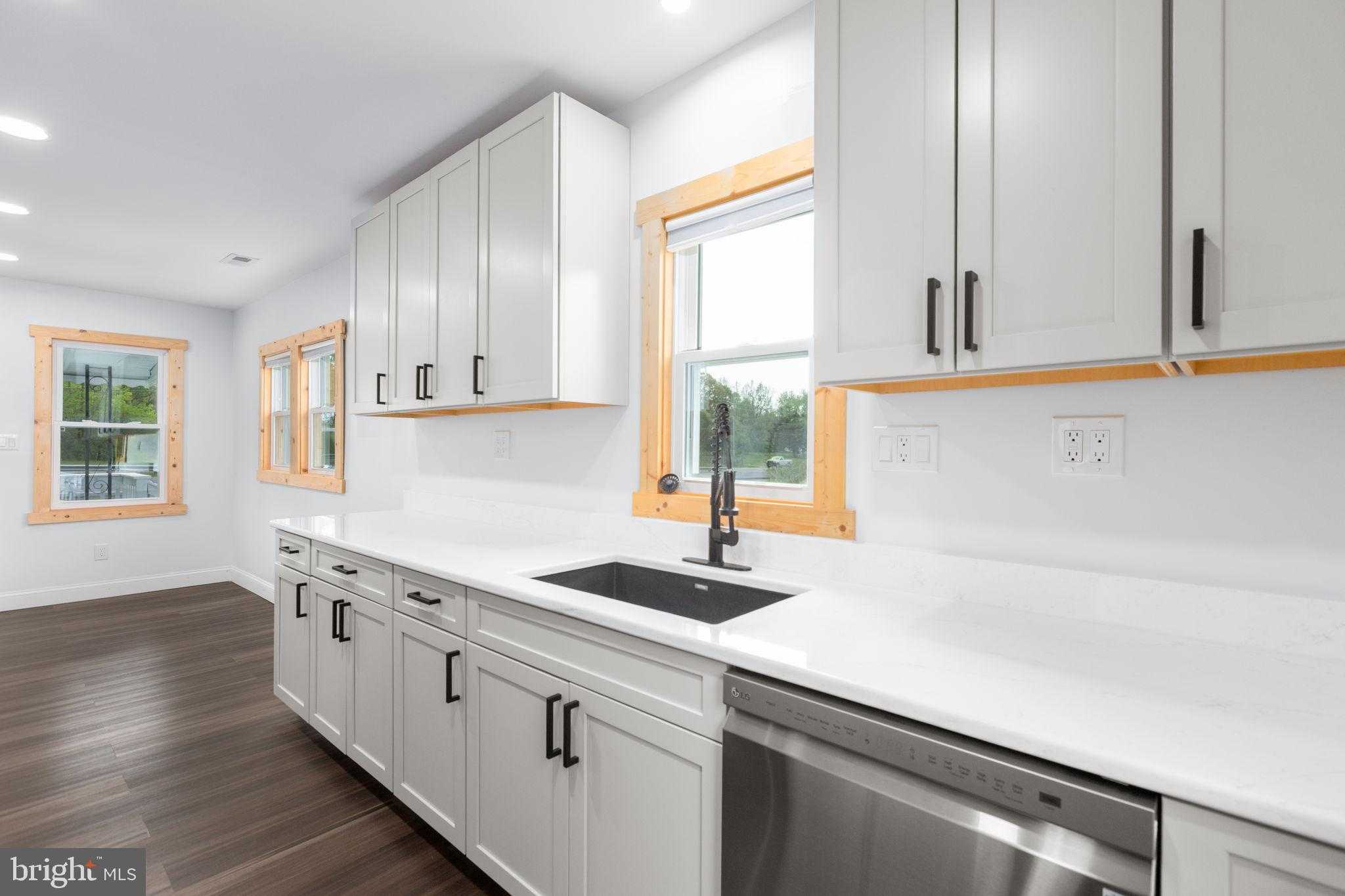 13424 James Madison Pkwy photo 15