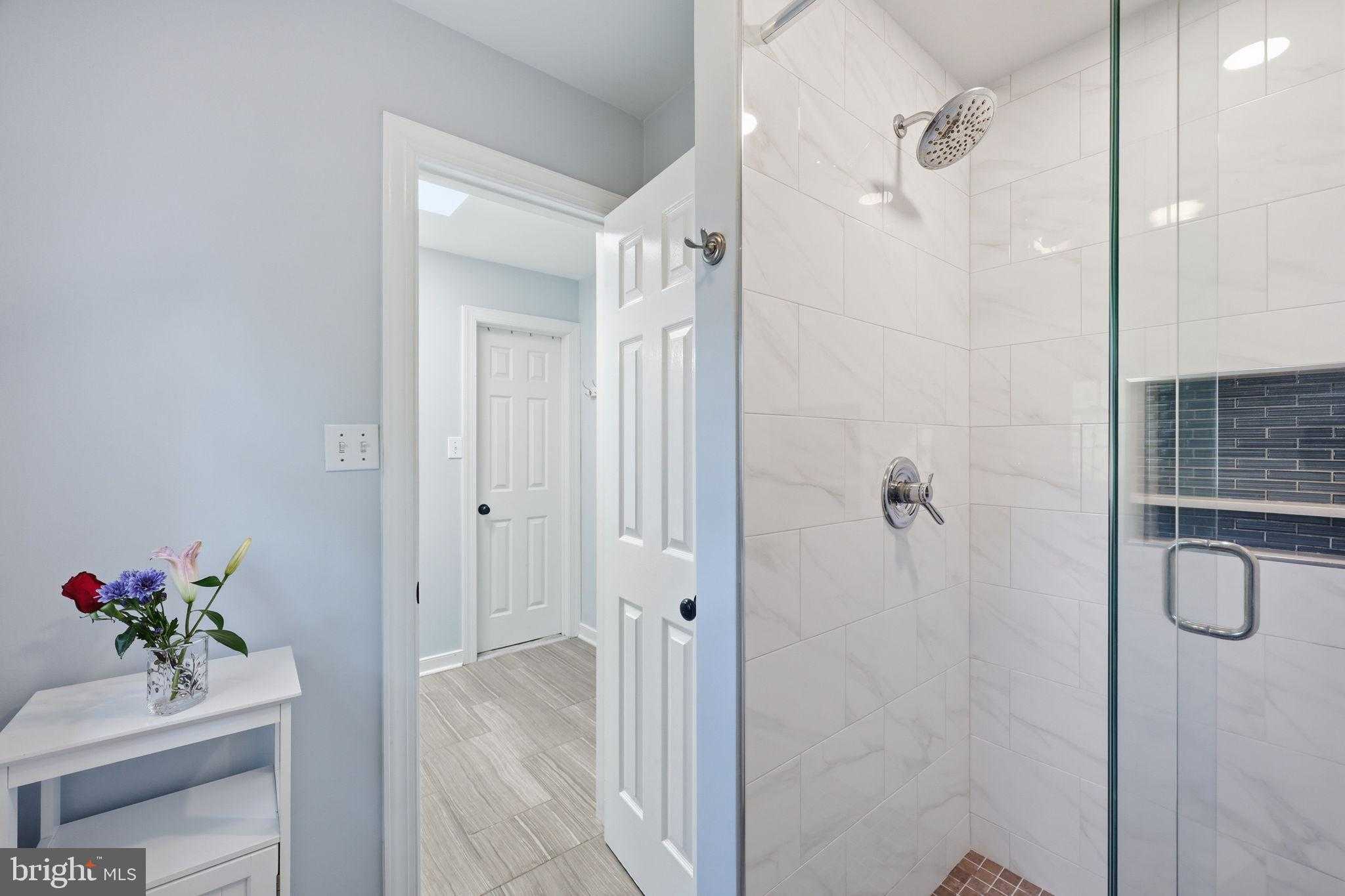 11305 Edgewood Farm CT photo 19