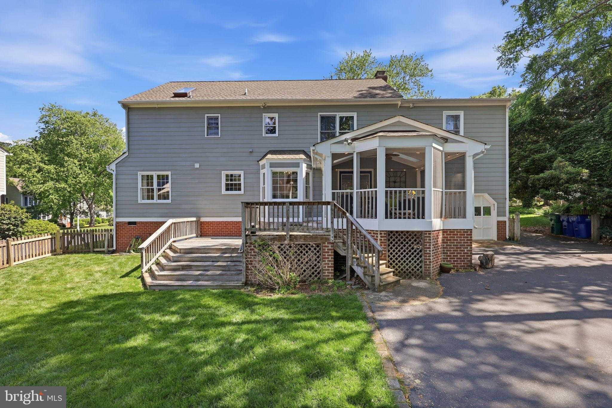 11305 Edgewood Farm CT photo 22