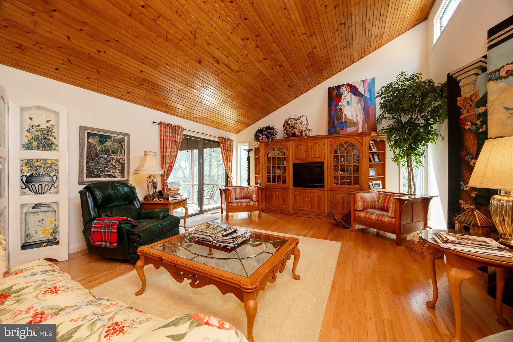 14 Buttonwood Dr photo 16