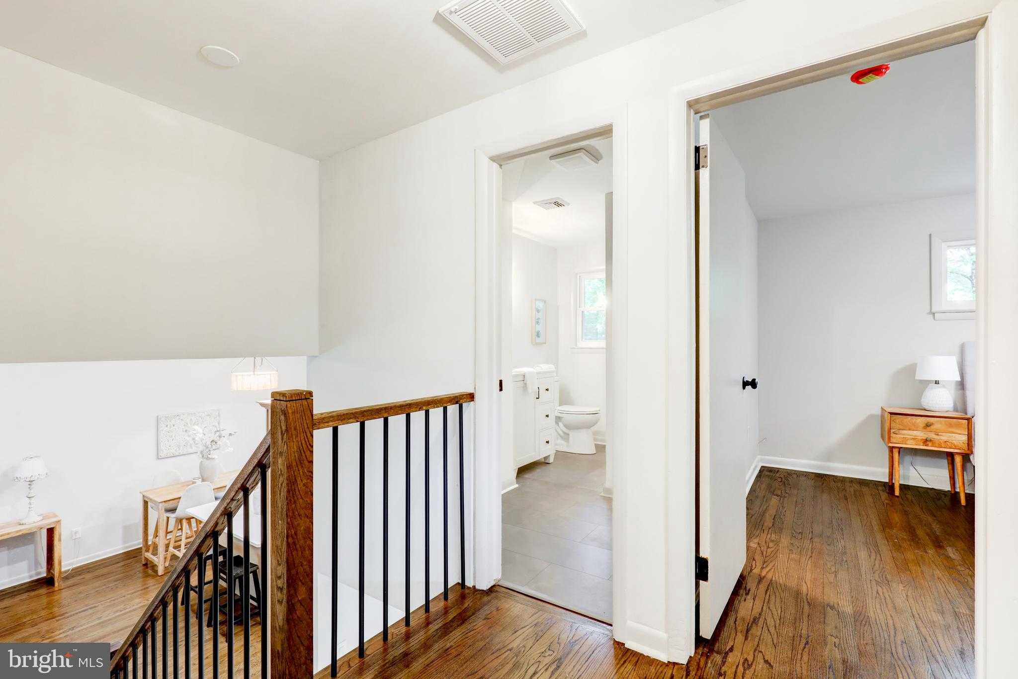 1287 Belmont Ave photo 24