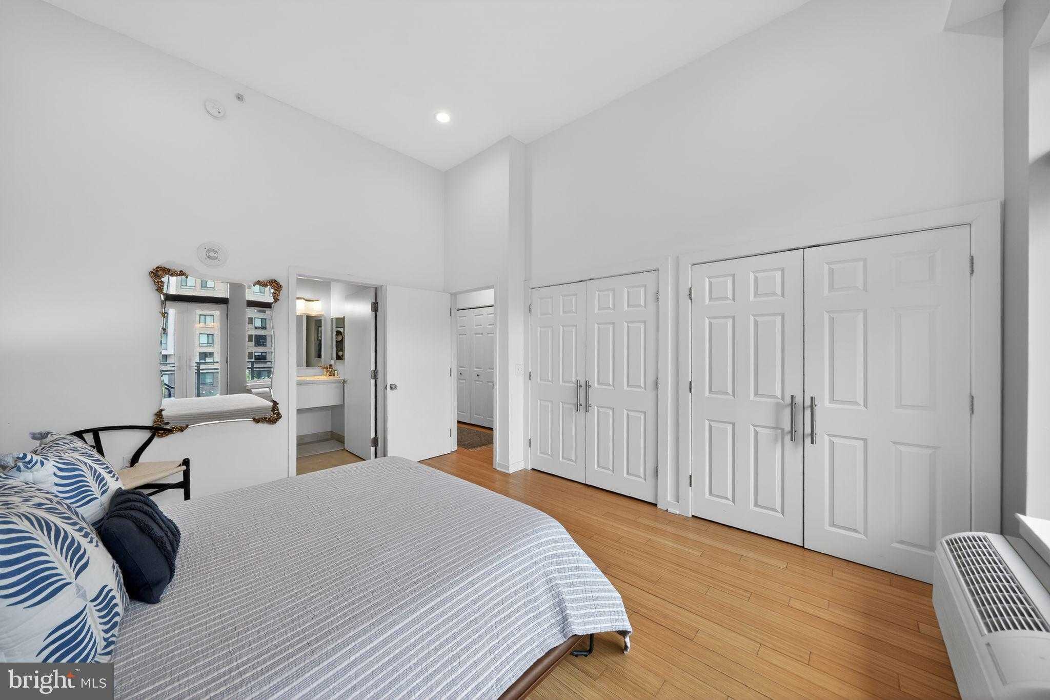 1900 Hamilton St Unit D15 photo 16