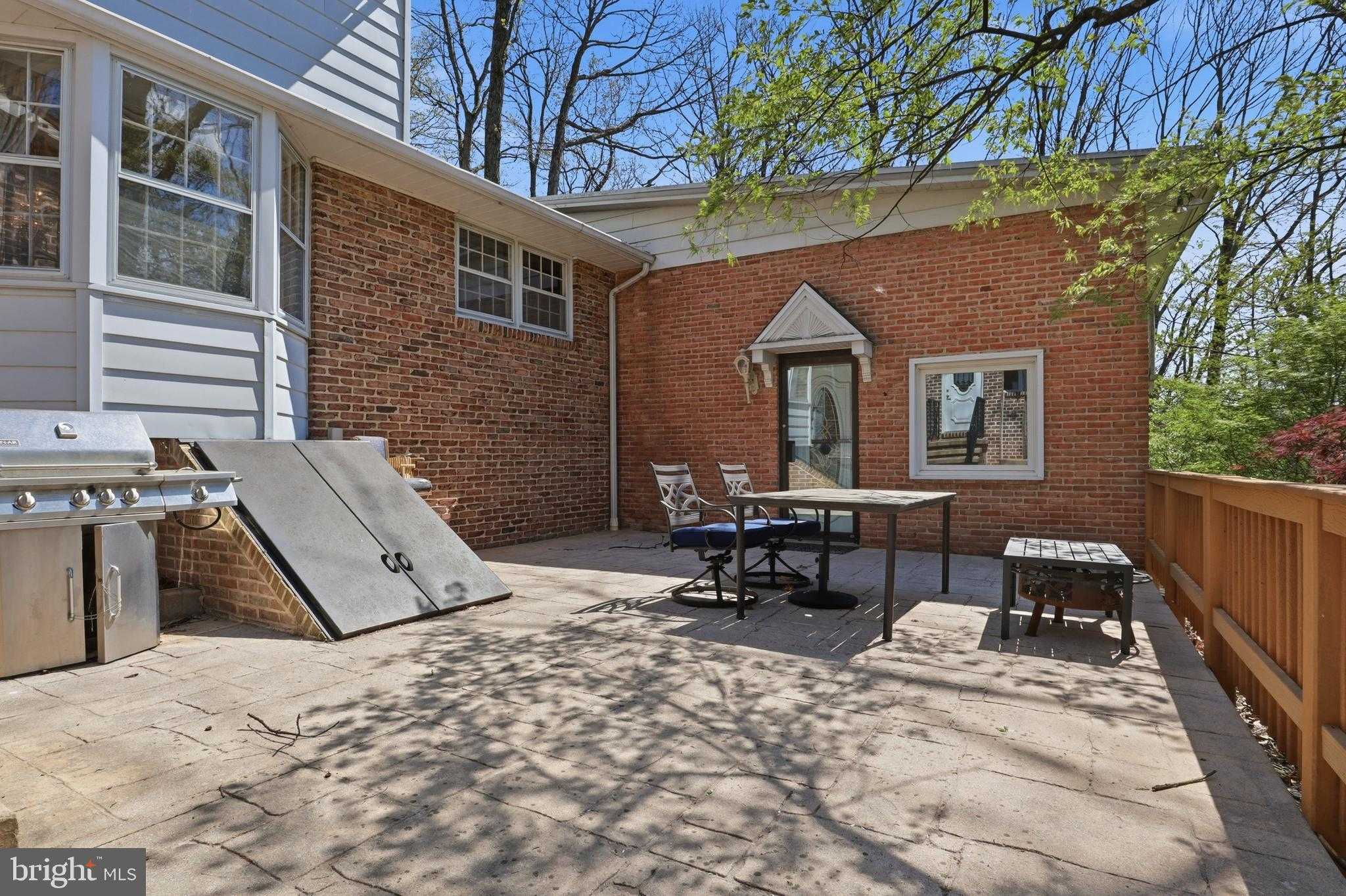 4041 Robinhood Dr photo 45