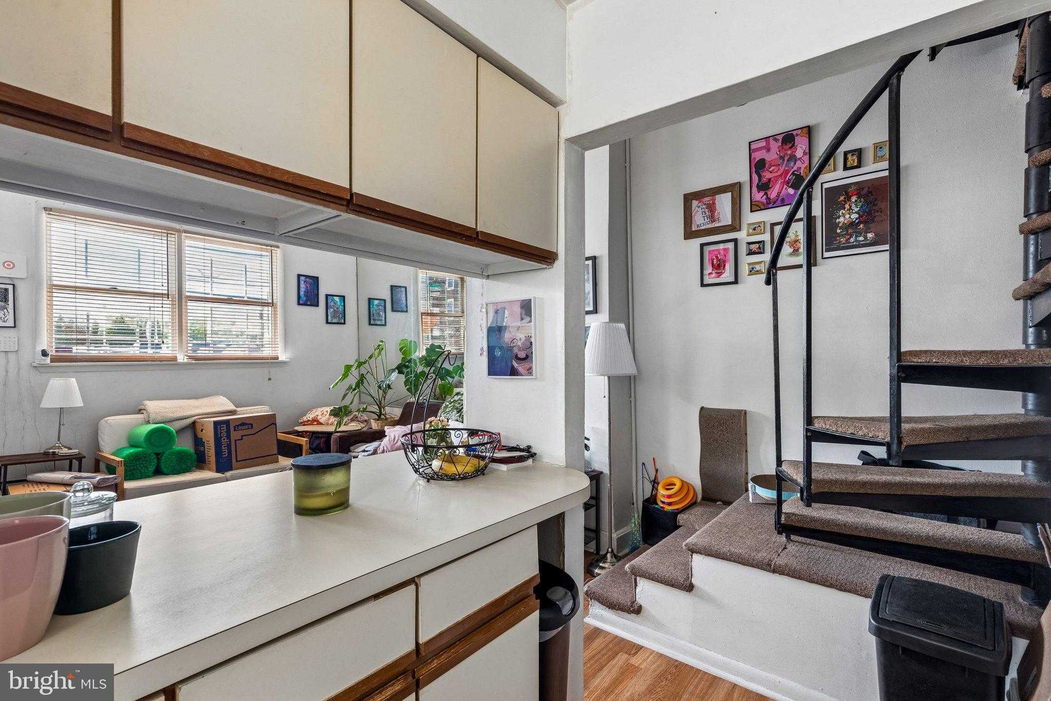 321 N 19th St photo 33