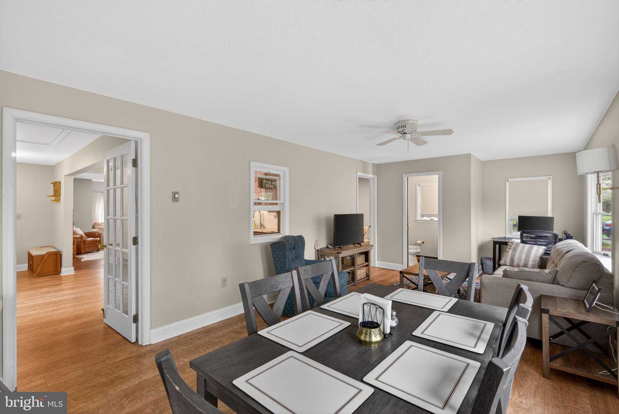 747 N Chubb Dr photo 40