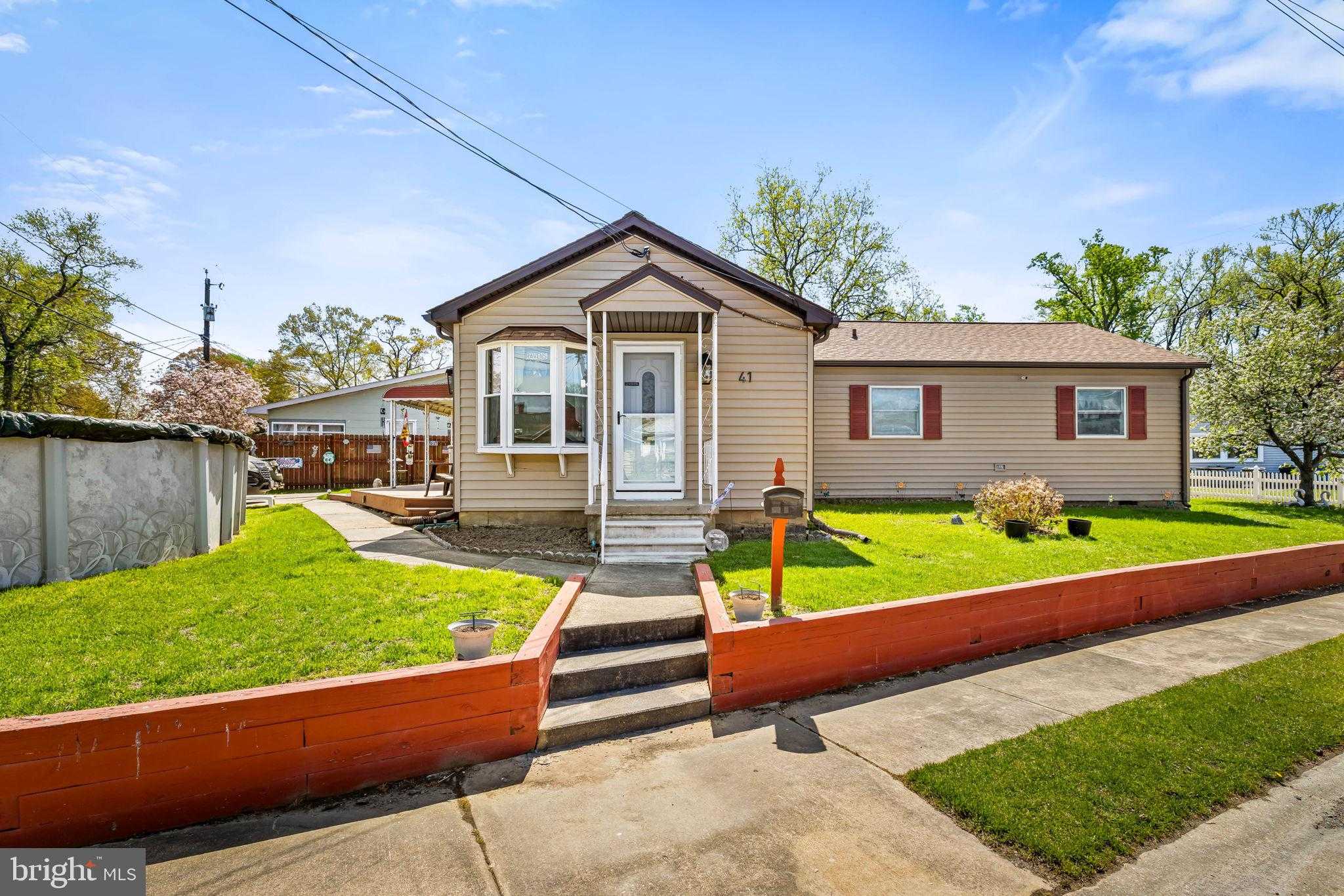 41 Dogwood Dr, Baltimore